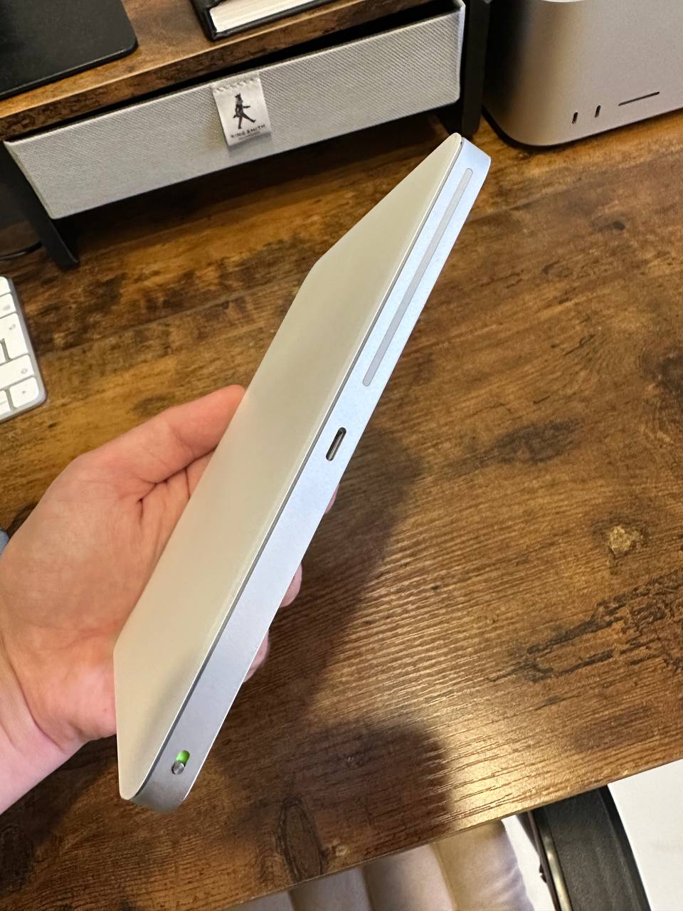 Apple Magic Trackpad 2