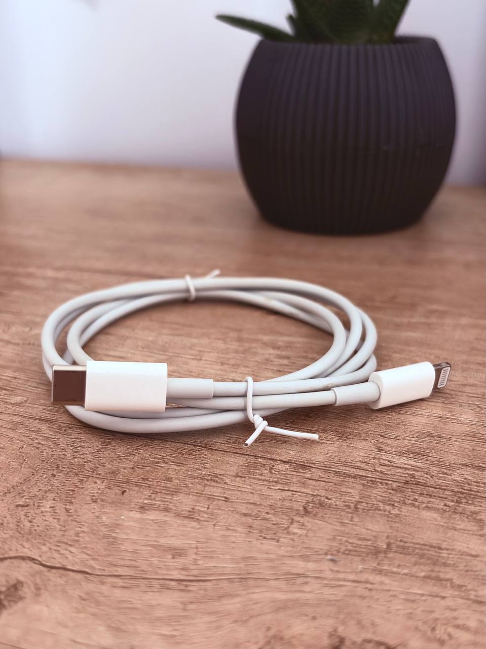 Оригинальный кабель Apple Type-C Lightning