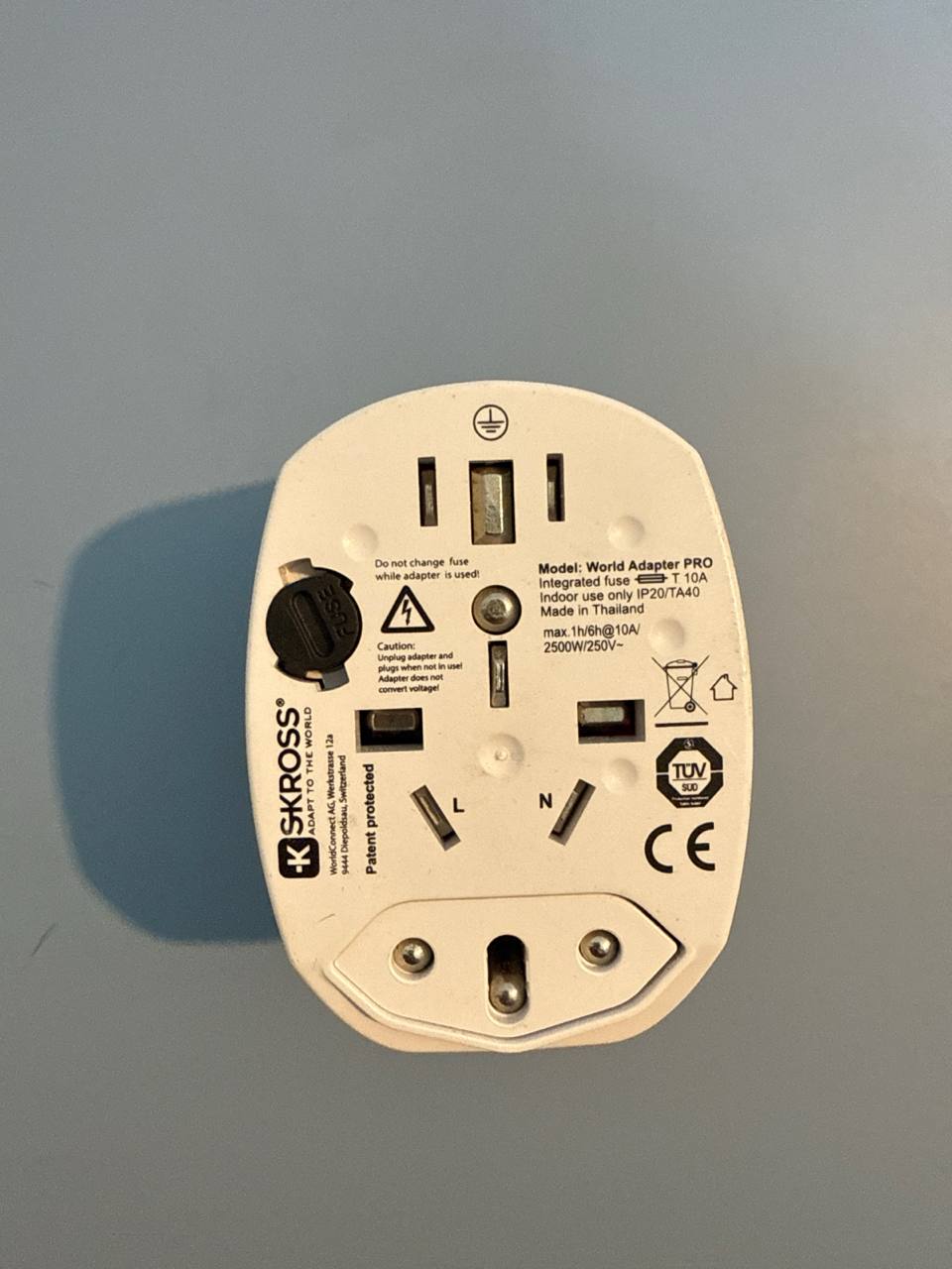 SKROSS World Adapter PRO