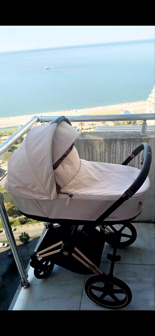Коляска Cybex Priam 2 в 1, рама Rose Gold