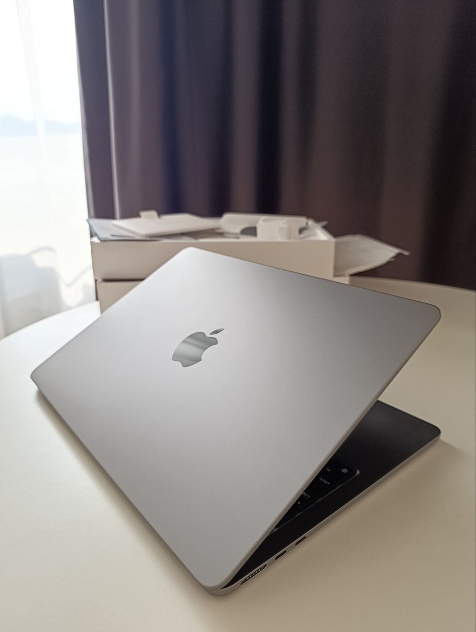 MacBook Air 13 M2 16/256GB