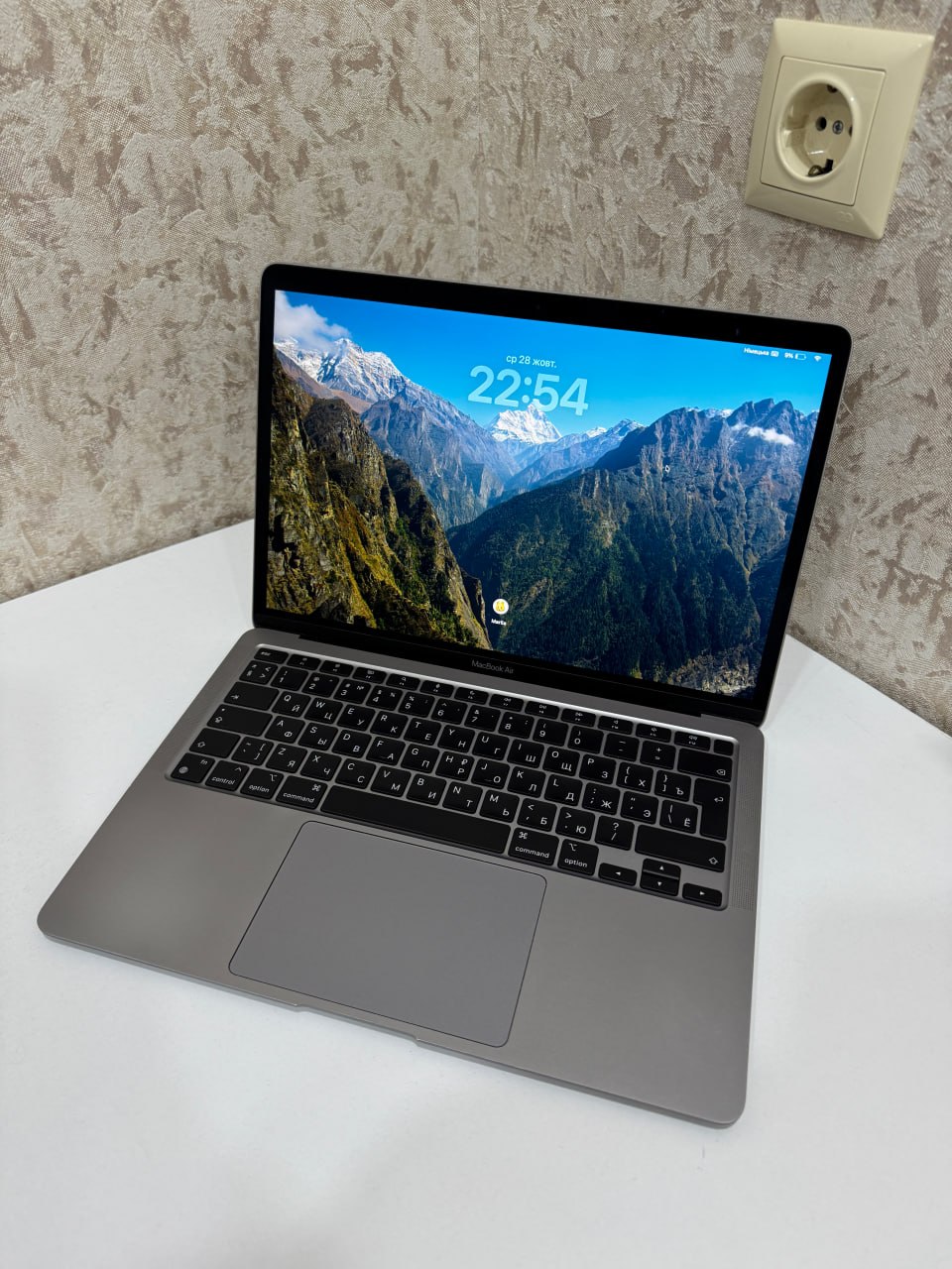 MacBook Air 2020 M1 8/256 GB Space Gray