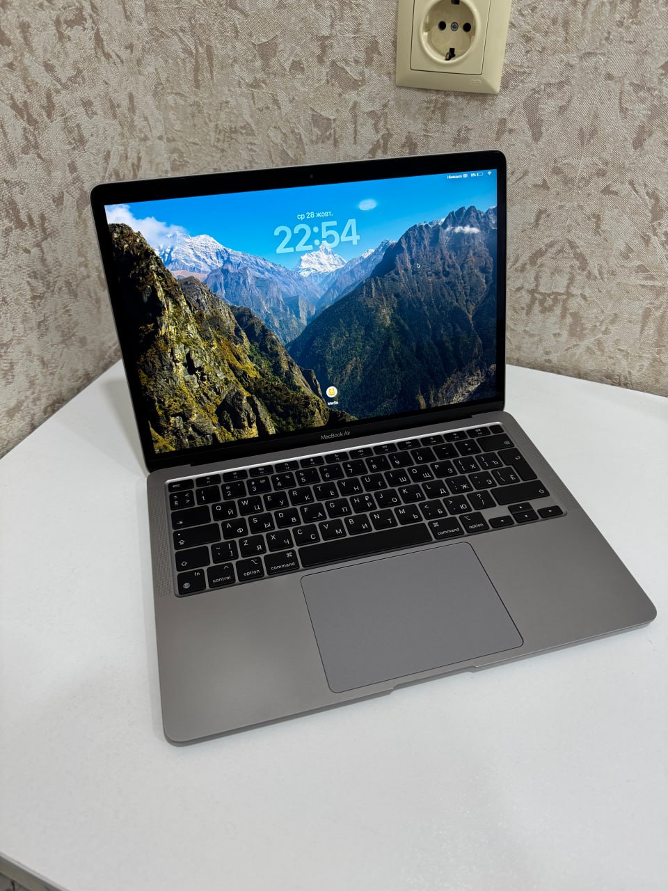 MacBook Air 2020 M1 8/256 GB Space Gray
