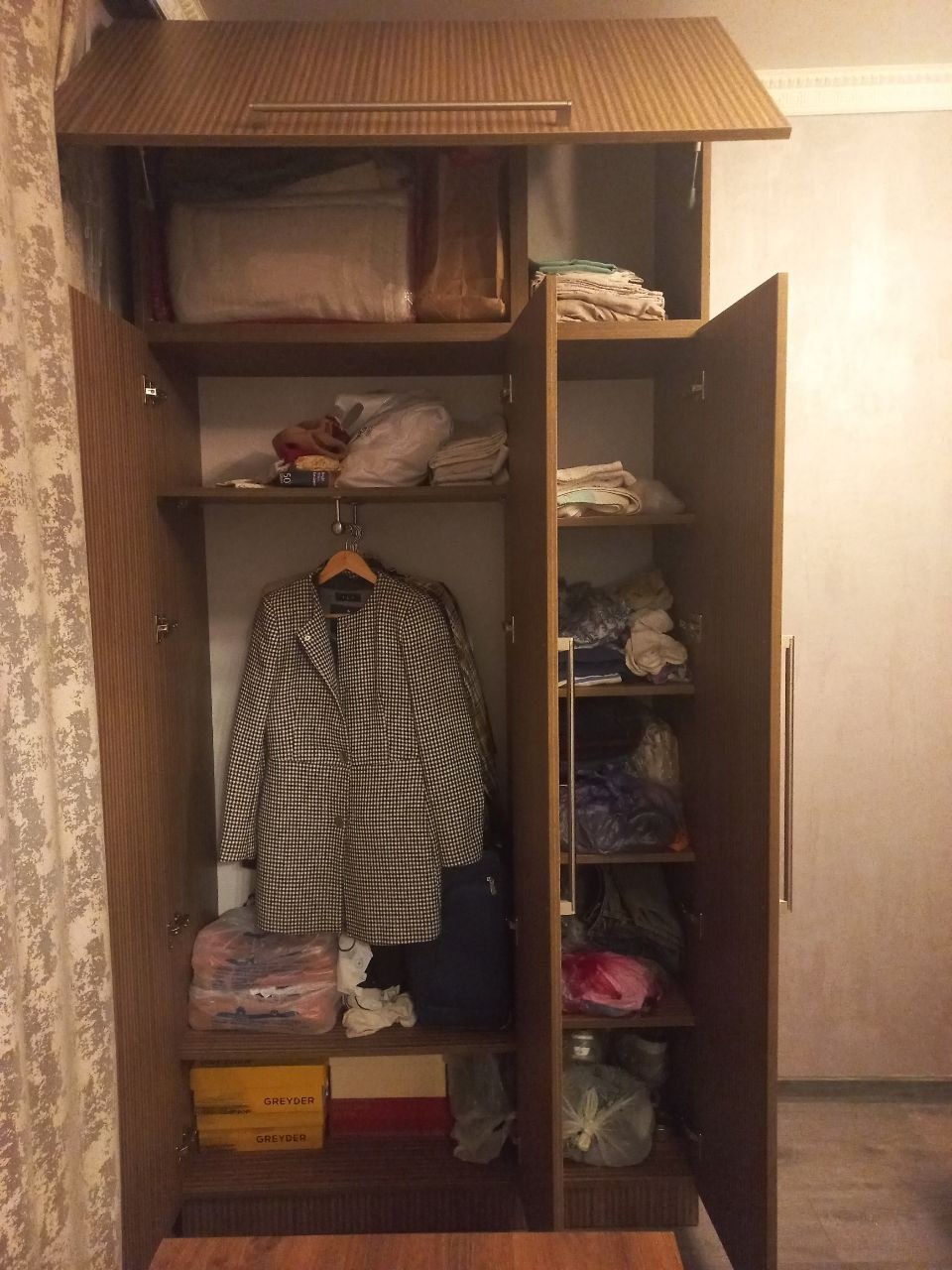 Шкаф для спальни