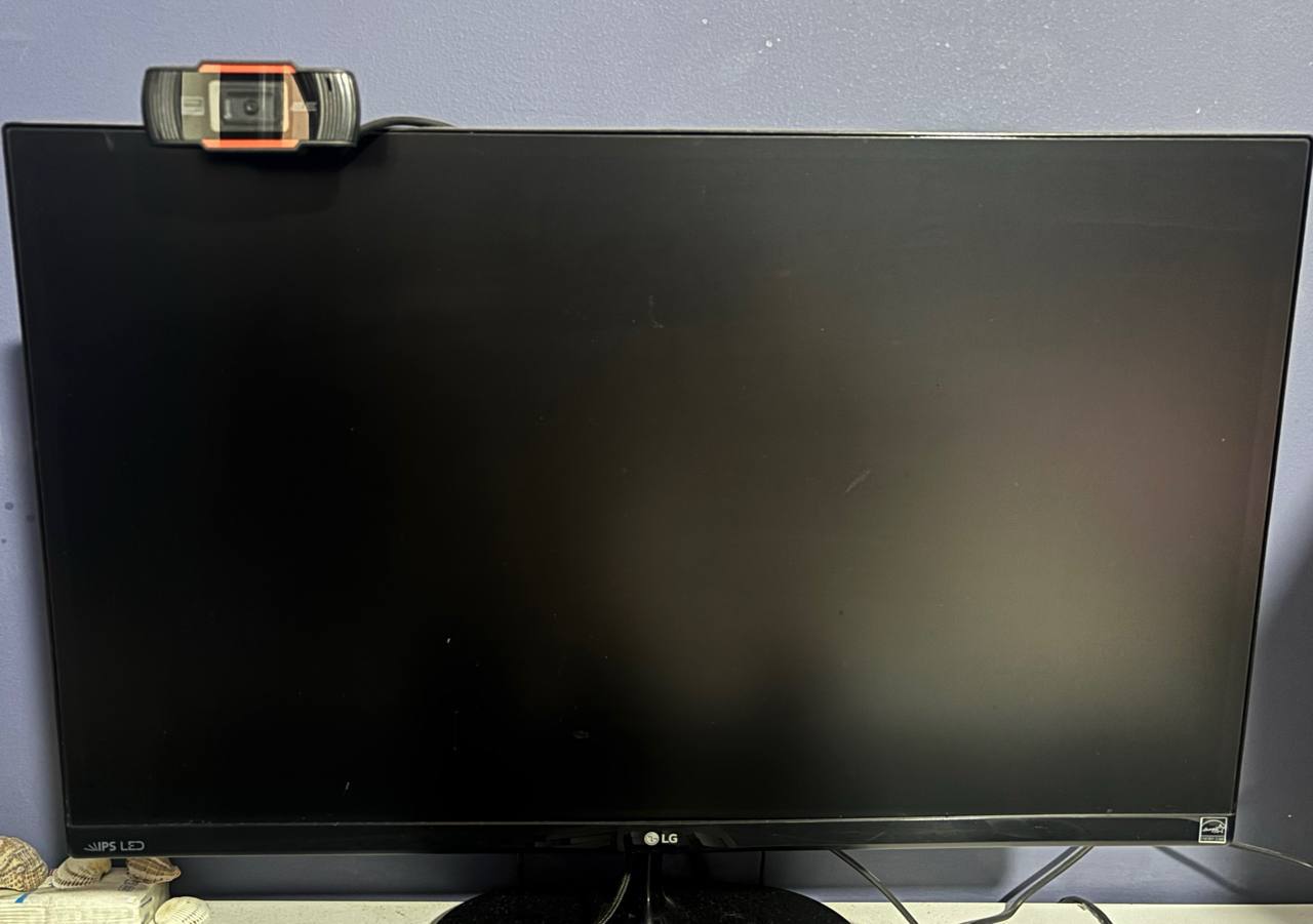 Компьютер с монитором (Ryzen 5 1600AF, GTX 1060 6GB, 16GB RAM, SSD+HDD)