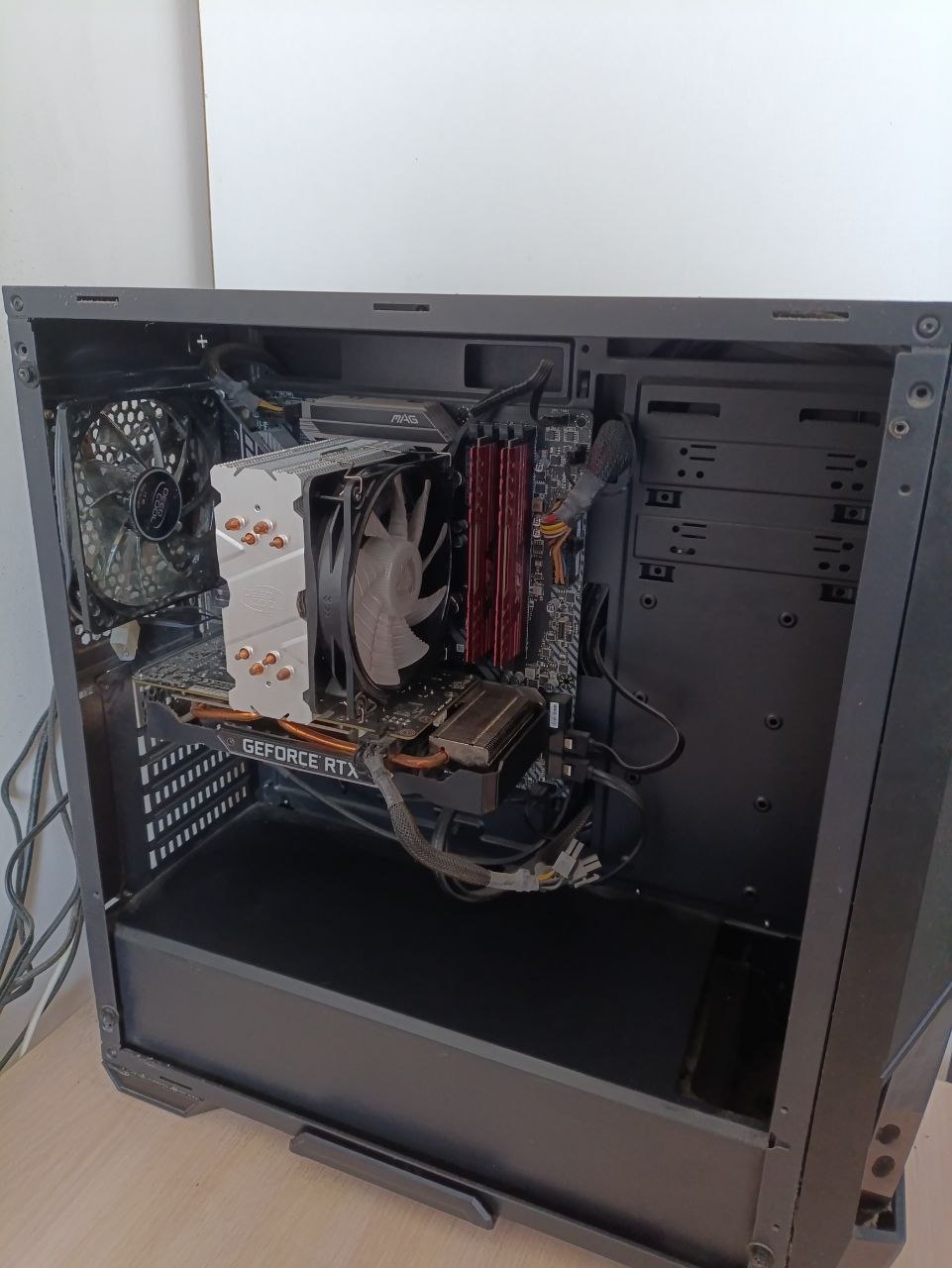 Игровой ПК с Nvidia 2060 6GB, Intel i5 10400f, 32GB DDR4, 1TB HDD