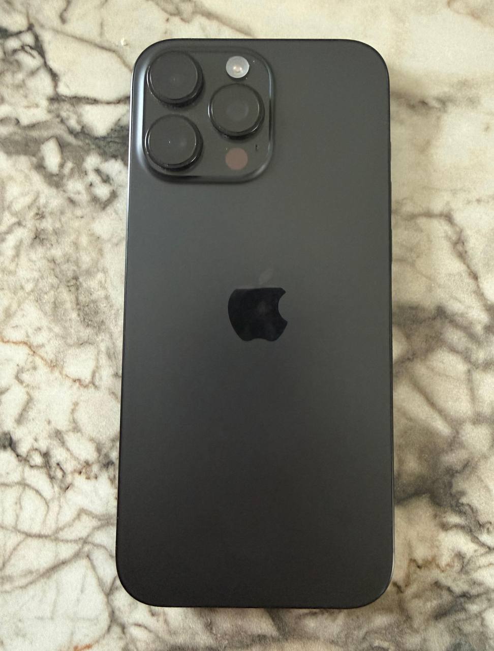 iPhone 16 Pro Max 256 ГБ