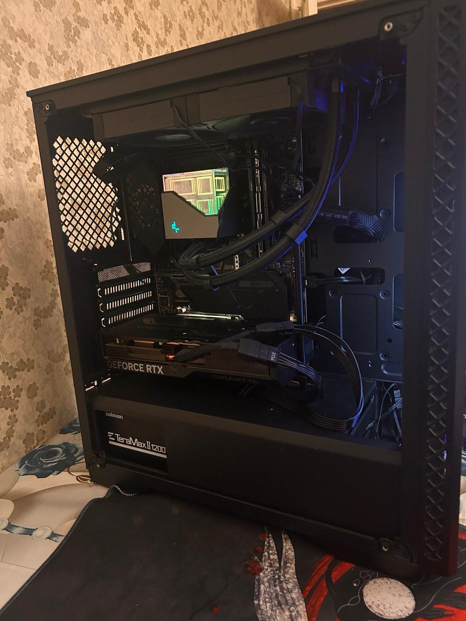 Игровой ПК Intel Core i9-11900K + RTX 4070 Ti + 2 монитора