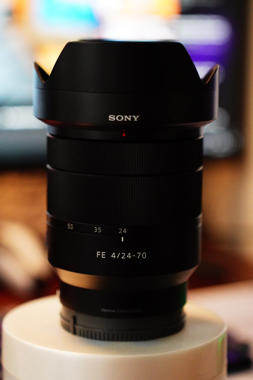 Sony FE 24-70 F4 ZEISS объектив