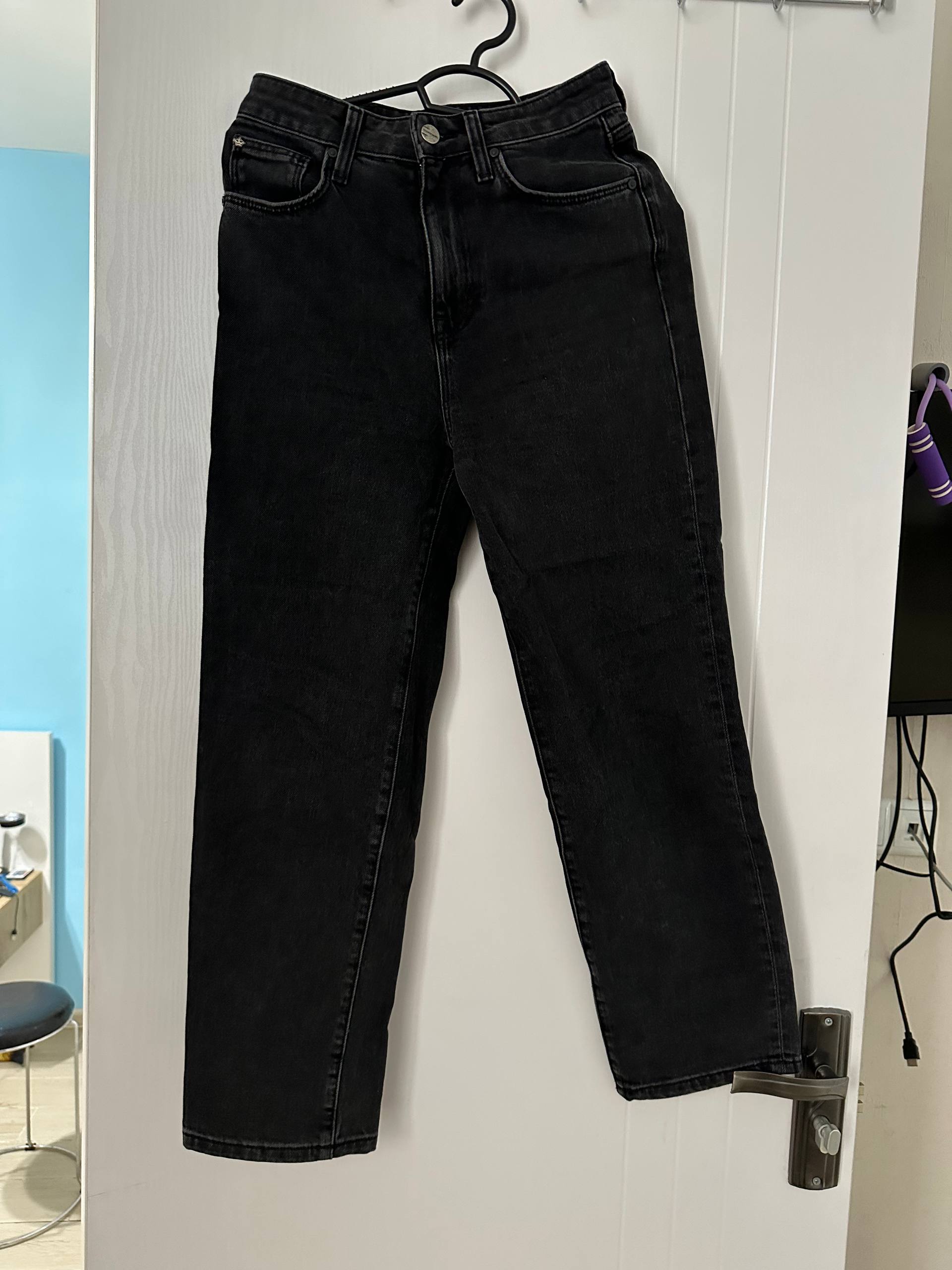 Джинсы Colin's W25 L28