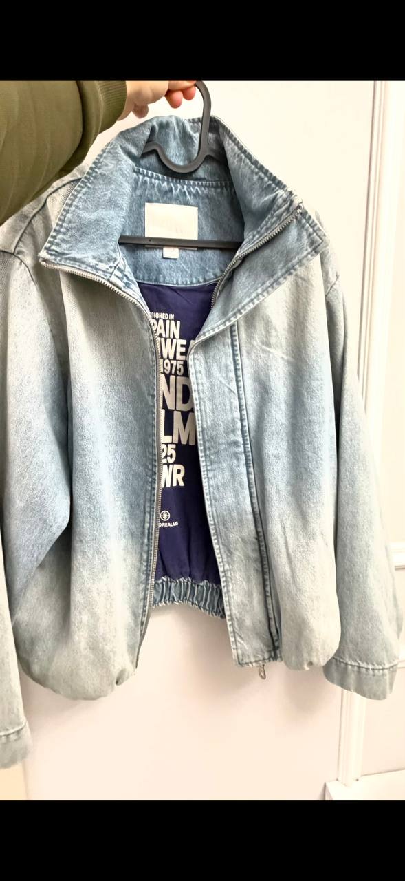 Куртка Levi's, размер S