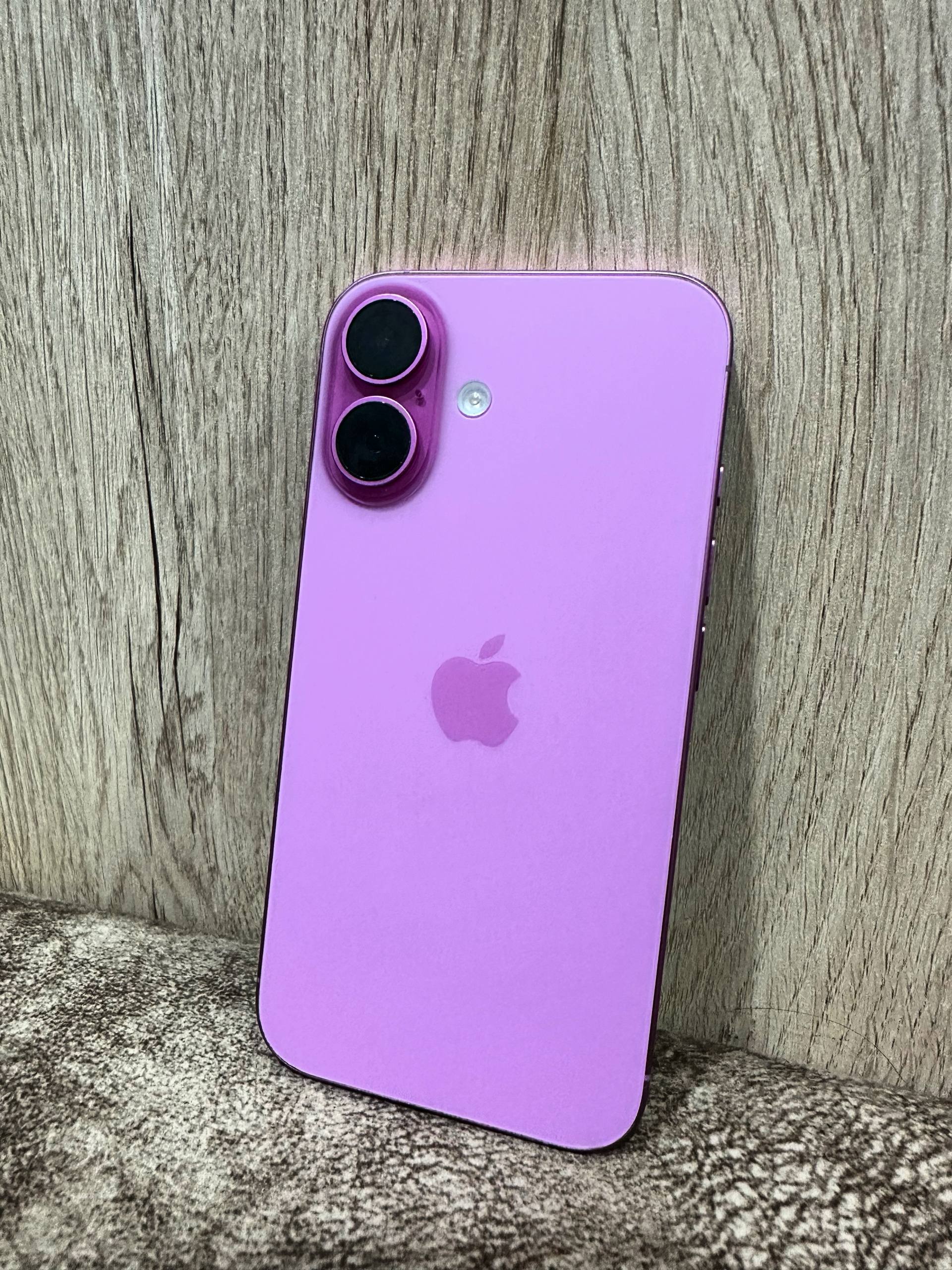 iPhone 16 (Pink) 128 ГБ