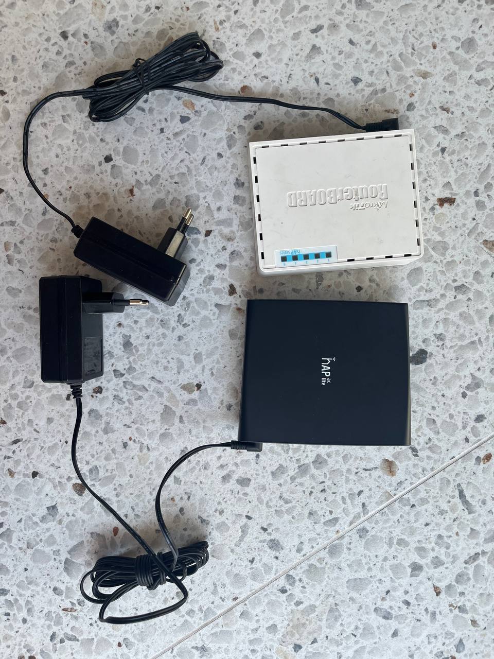 Mikrotik hAP ac lite беспроводной маршрутизатор (черный)