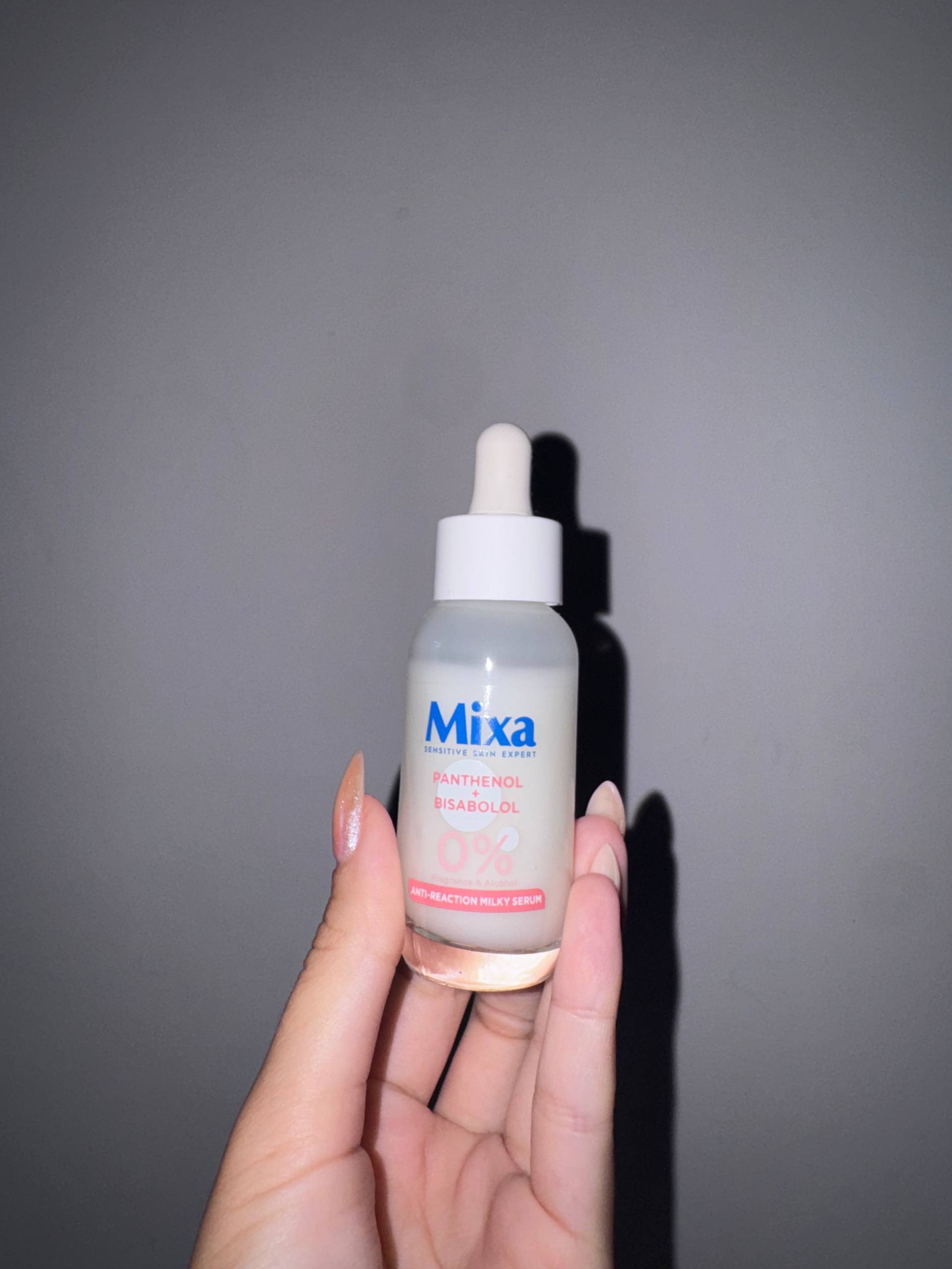 Сыворотка Mixa успокаивающая с пантенолом