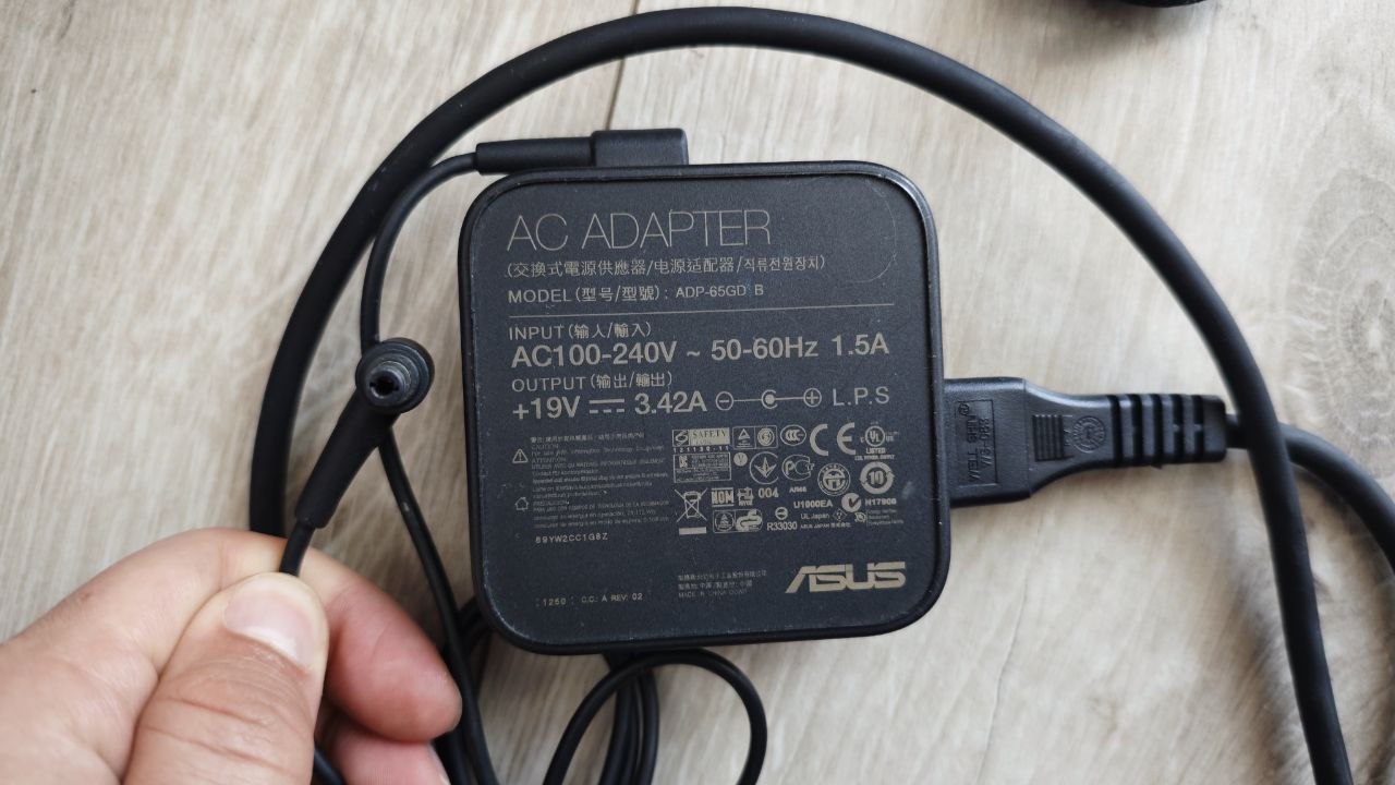 Блок питания ASUS оригинал