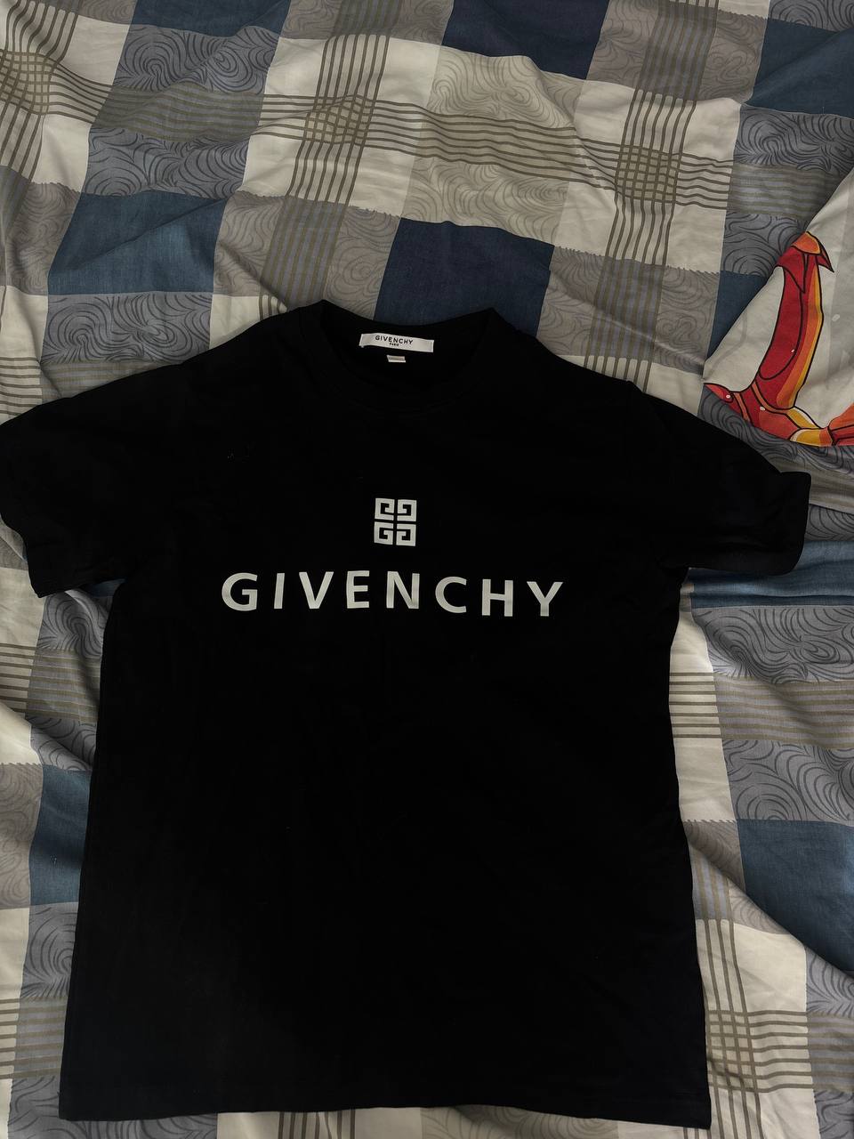 Givenchy вещь, размер C