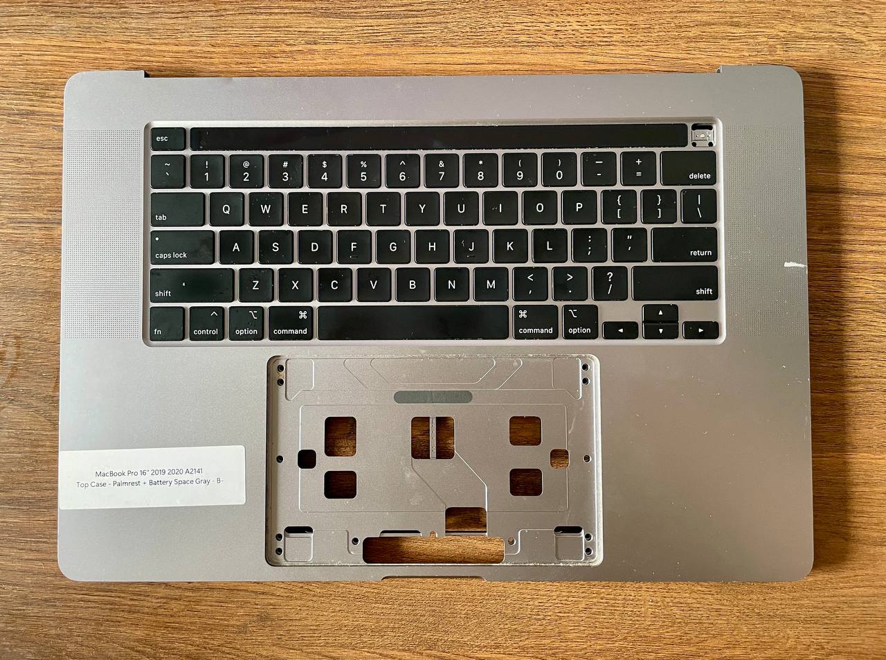 Top Case для MacBook Pro 16″ 2019 A2141 с клавиатурой и Touch Bar