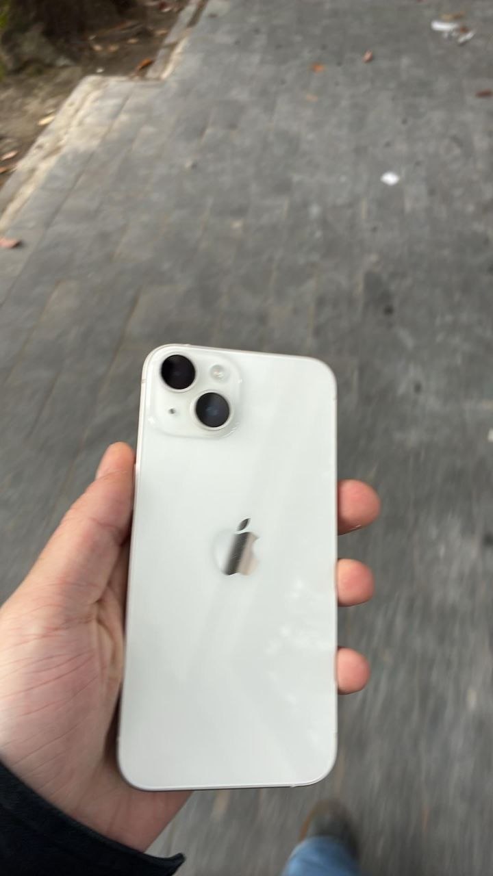 iPhone 14, батарея 86%
