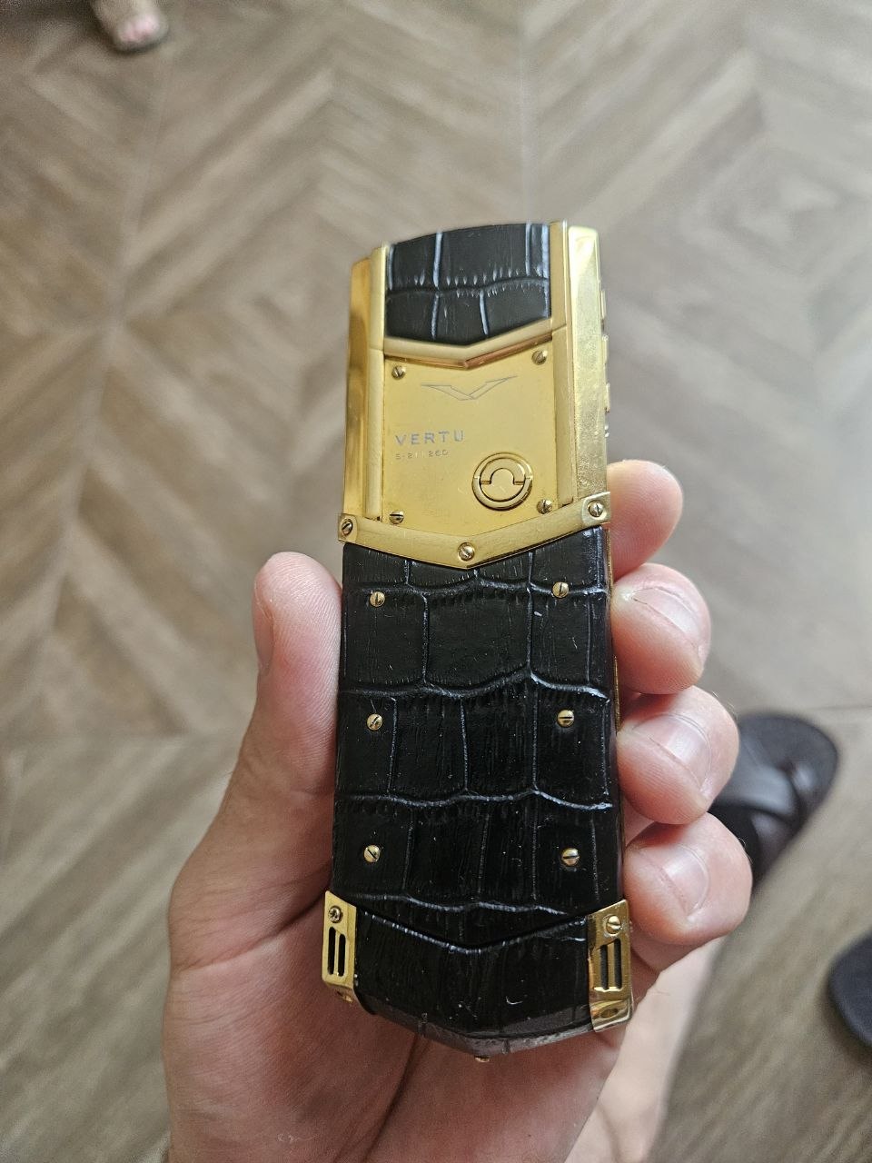 Vertu Signature 2012