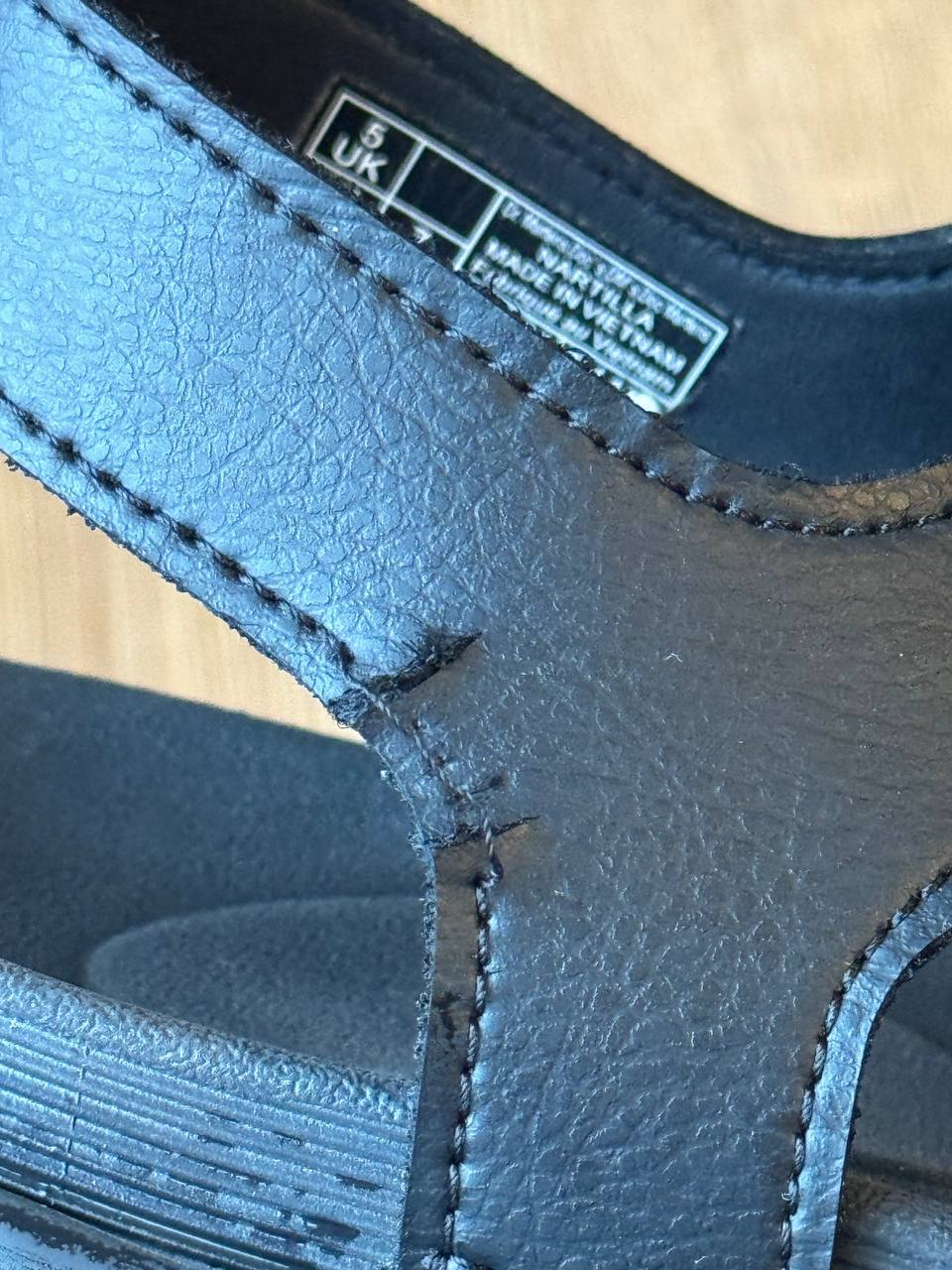 Босоножки на шнуровке Dr Martens, размер 38