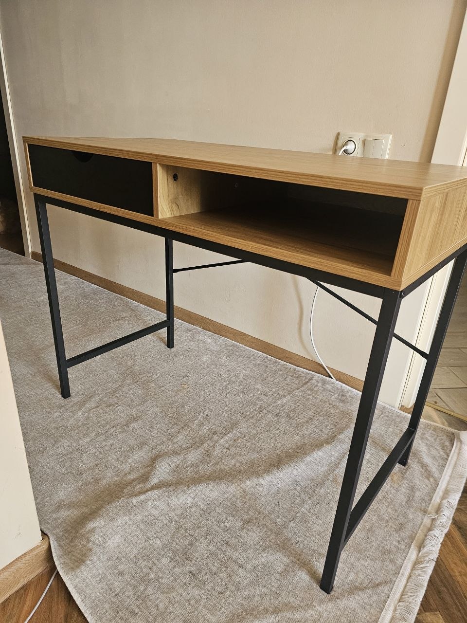 Стол Jusk 90x45x75 см