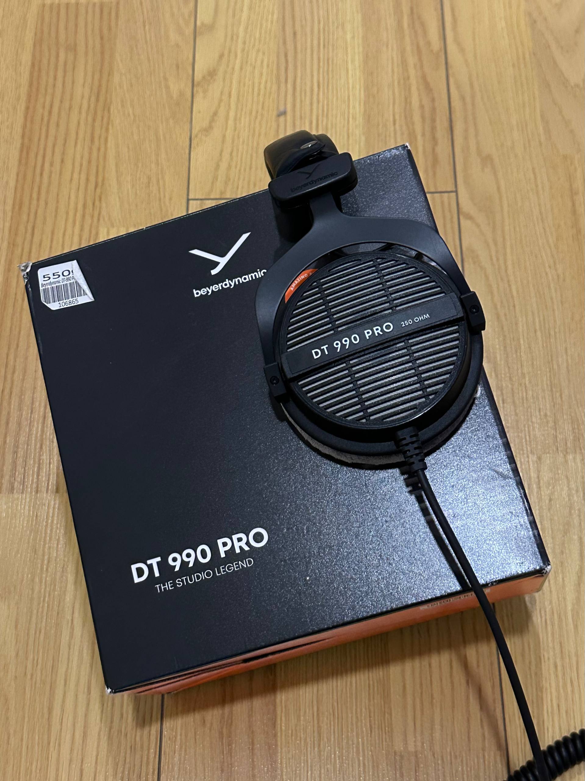 Студийные наушники Beyerdynamic DT 990 PRO (250 ohm)