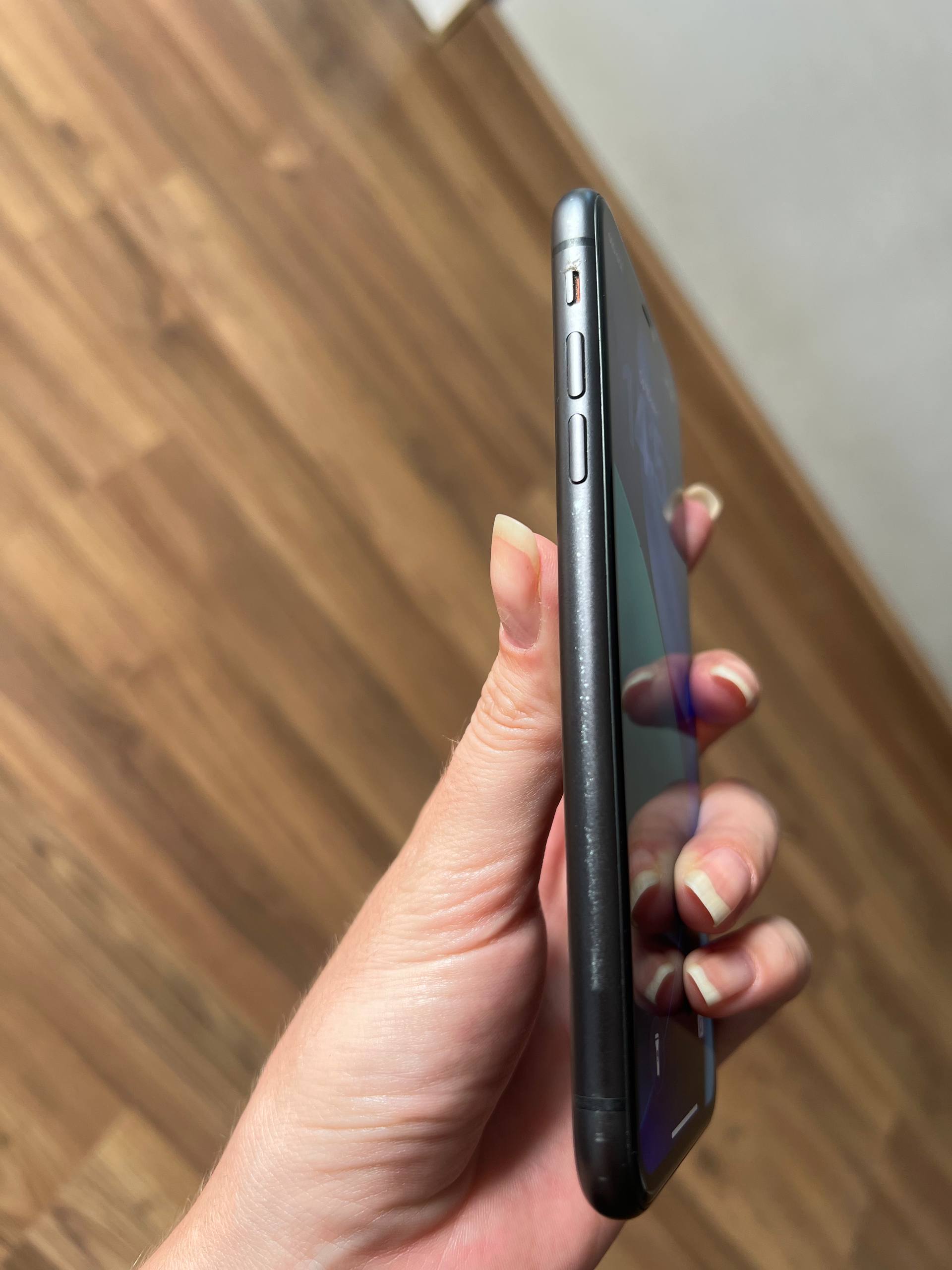iPhone 11 128 ГБ
