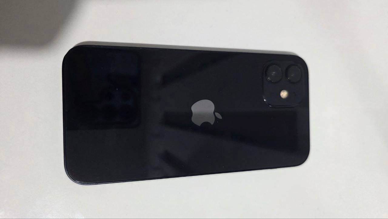 iPhone 12 64GB