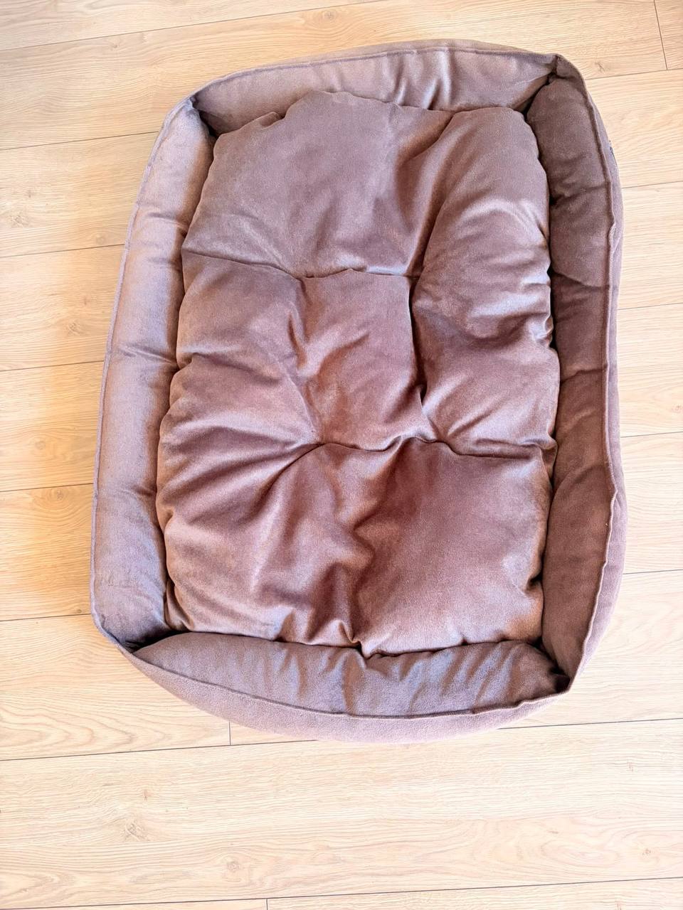 Лежанка для собаки 90×70 см, серая