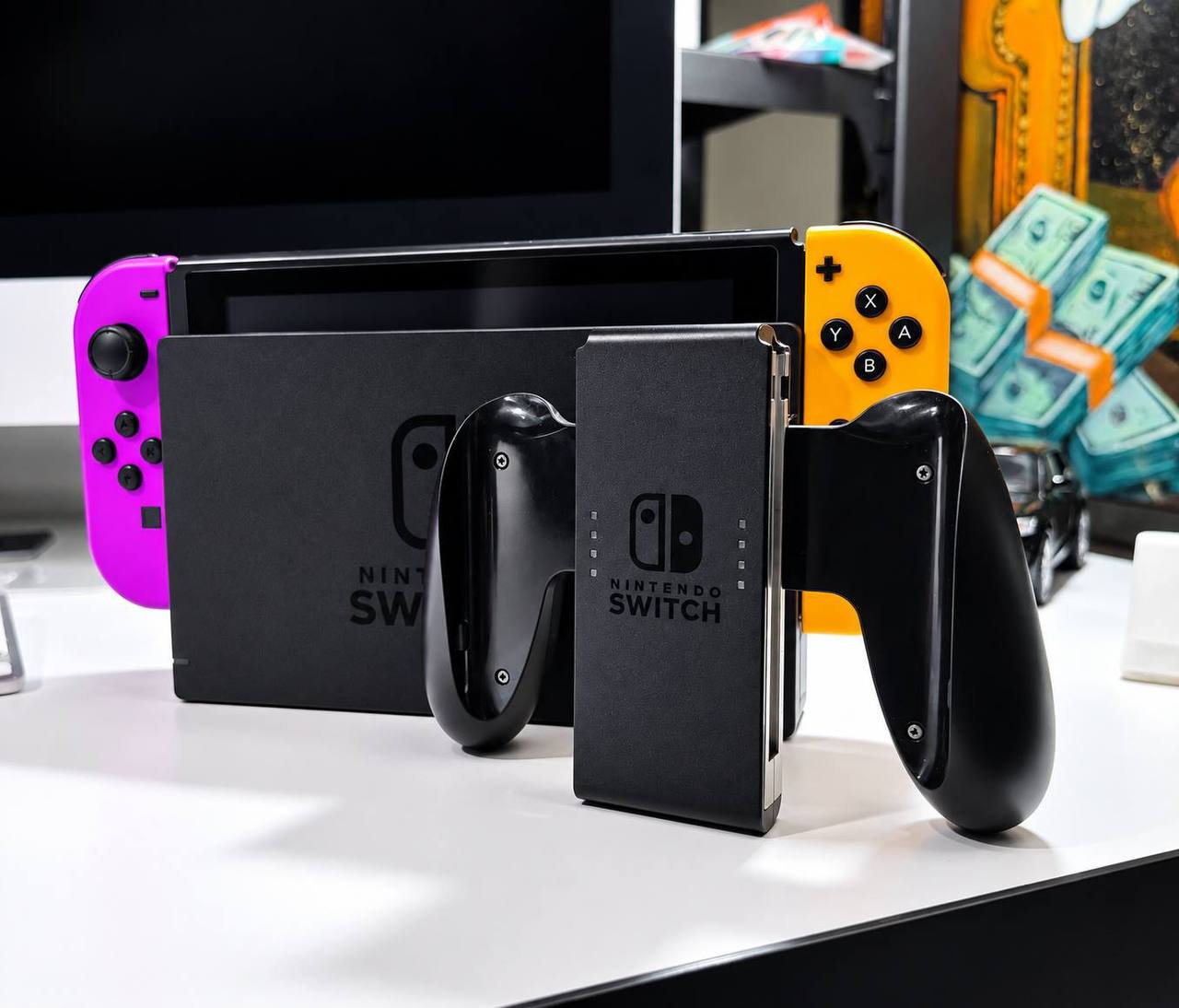 Nintendo Switch HAC-001(-01) в полном комплекте