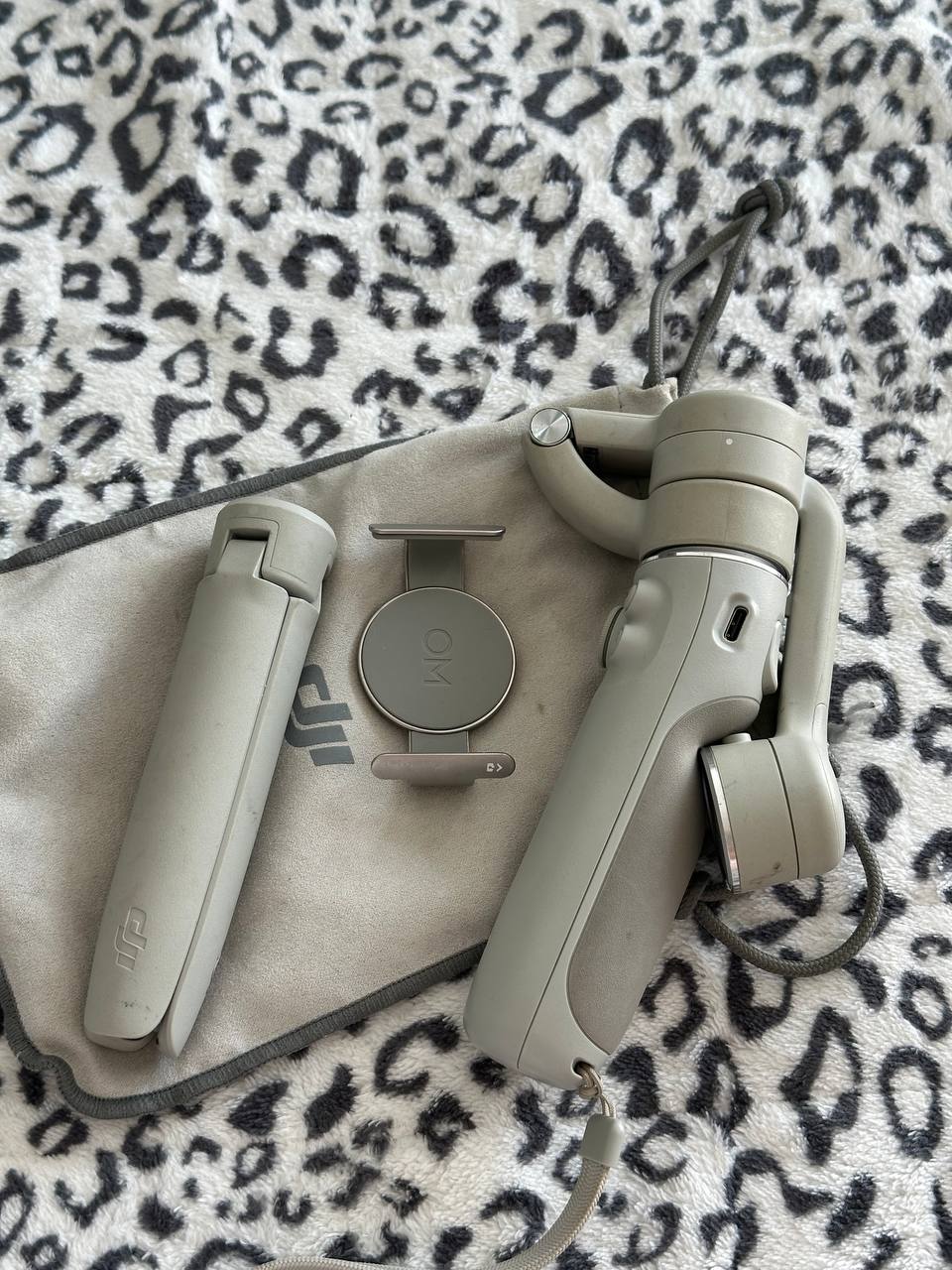 Стабилизатор DJI OM 5 (Osmo Mobile 5)