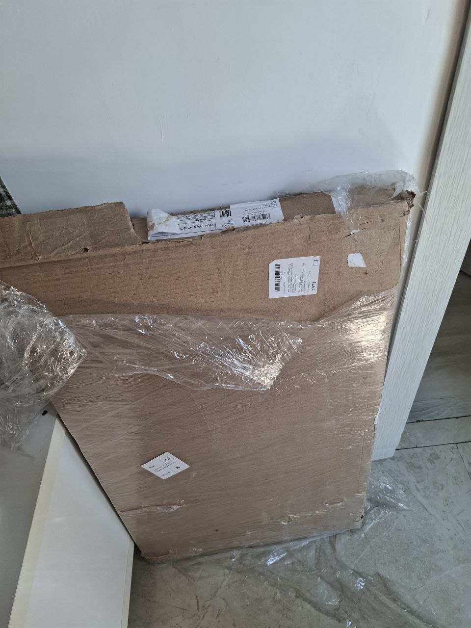 Стол цвета бетон, 75x48x78 см