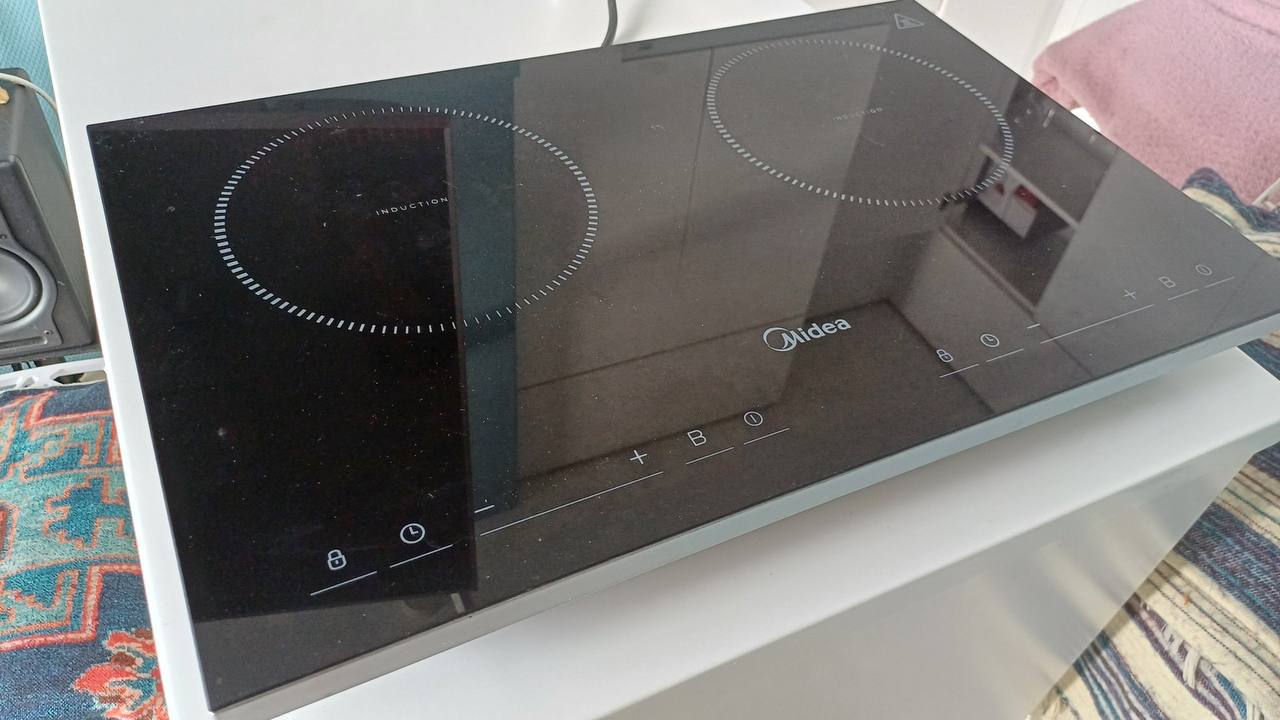 Индукционная плита Midea MC-ID358 на 2 конфорки