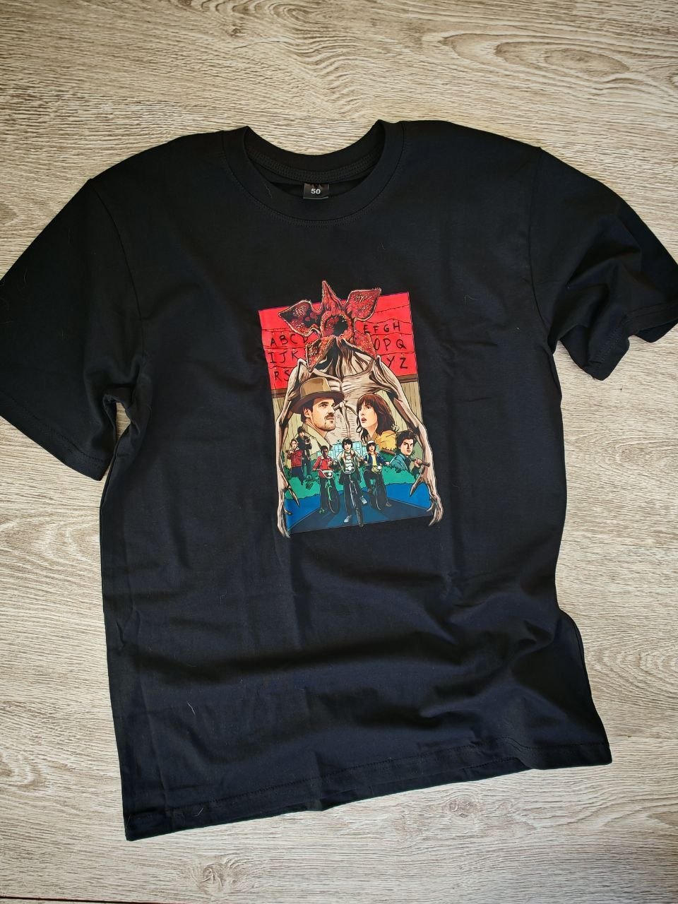 Футболки Stranger Things, новые, размер M