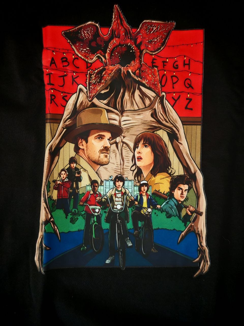 Футболки Stranger Things, новые, размер M