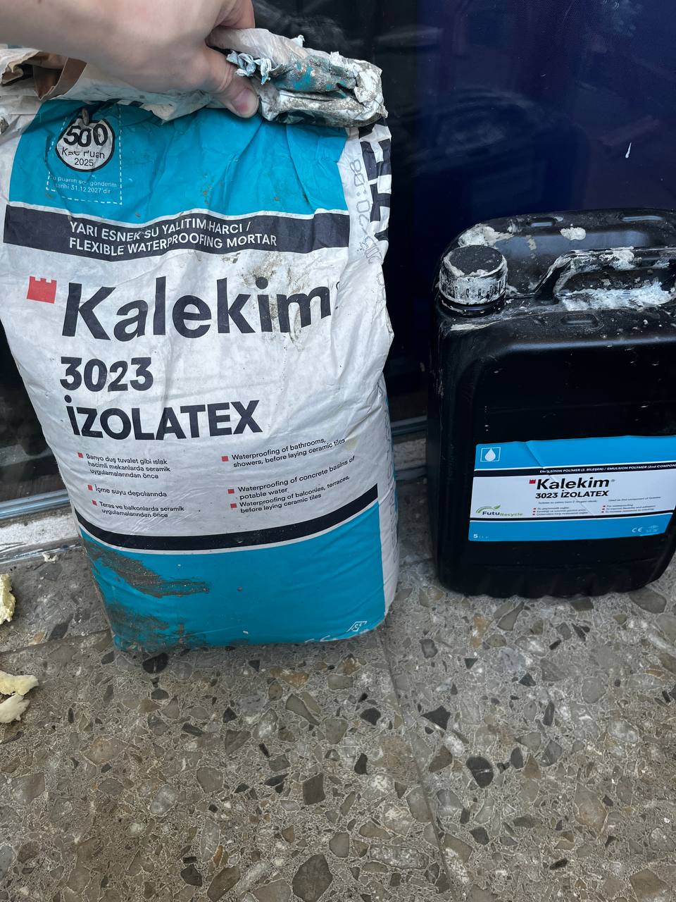 Гидроизоляция Kalekim 3023 Izolatex 25 кг + канистра эмульсии