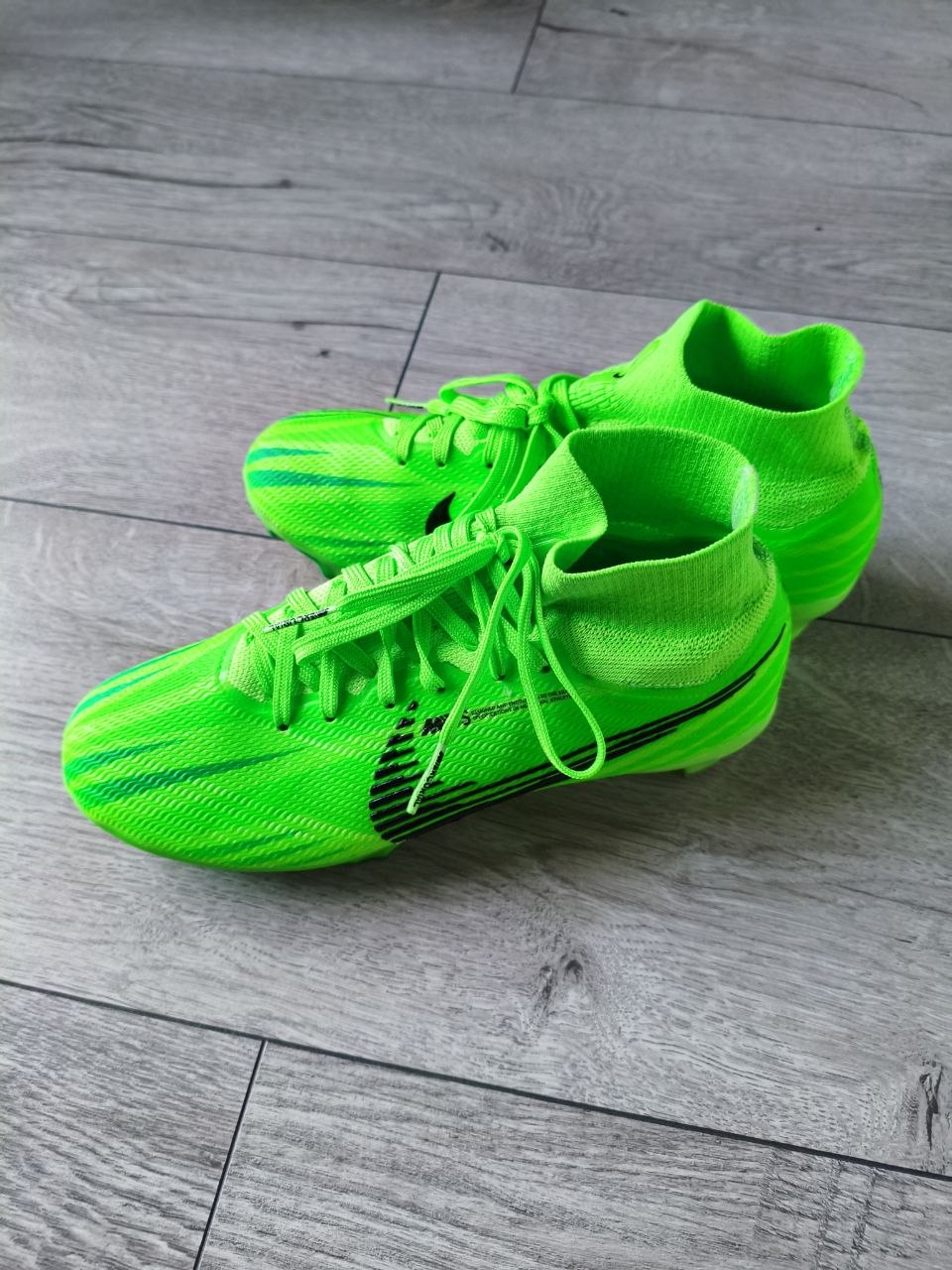 Бутсы Nike Mercurial, 35 размер