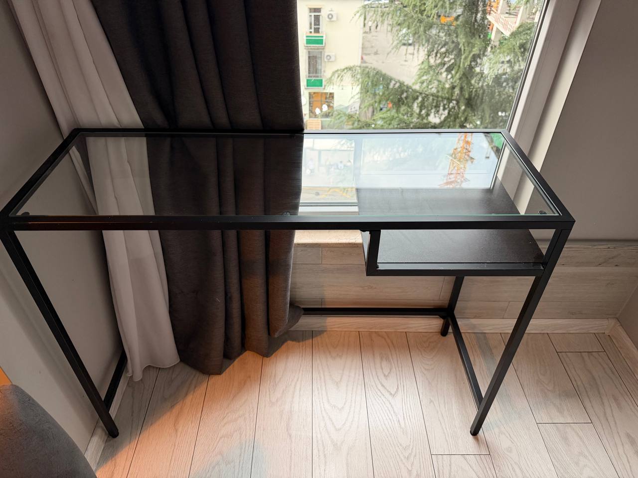 Стол IKEA VITTSJÖ