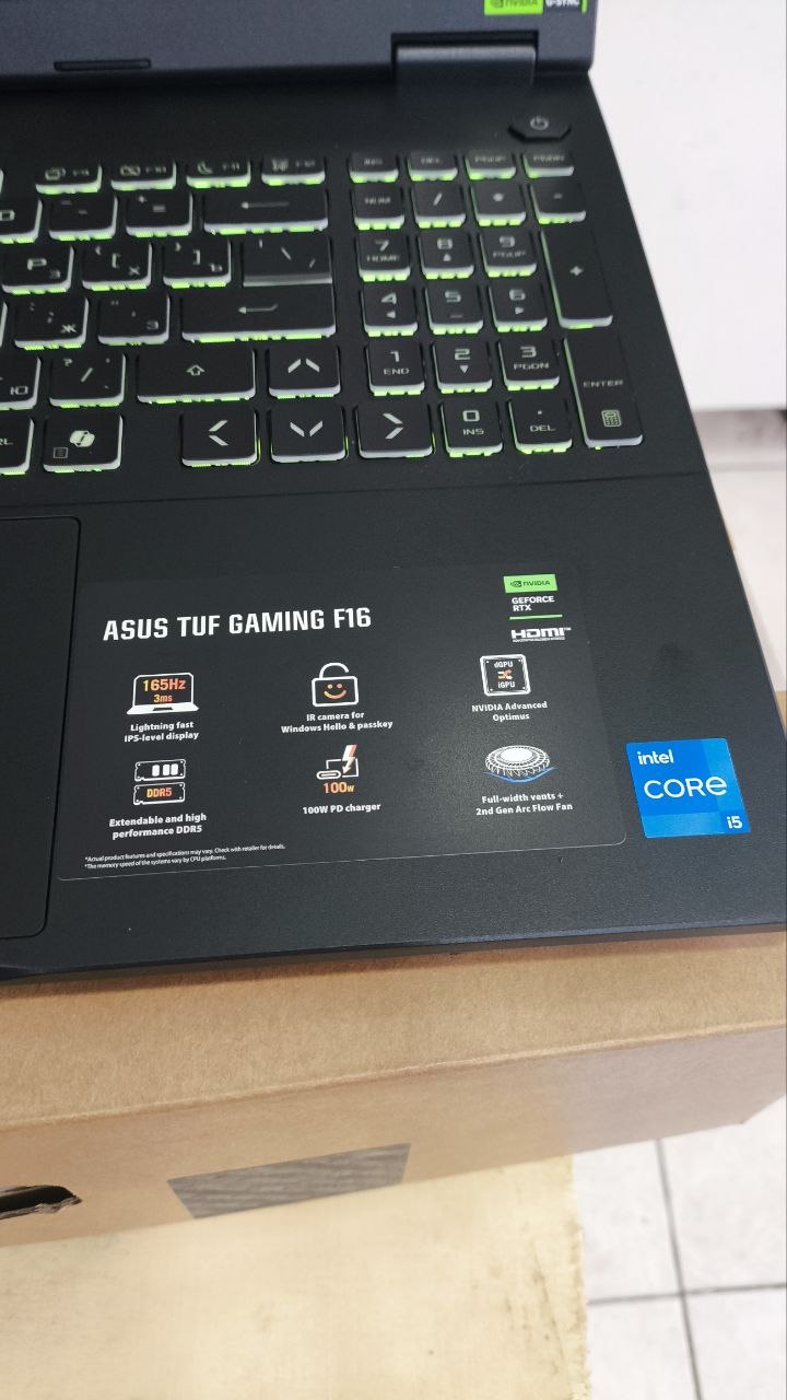 Игровой ноутбук Intel Core i5-13450 + RTX 5060 8GB, 16GB DDR5, 512GB SSD