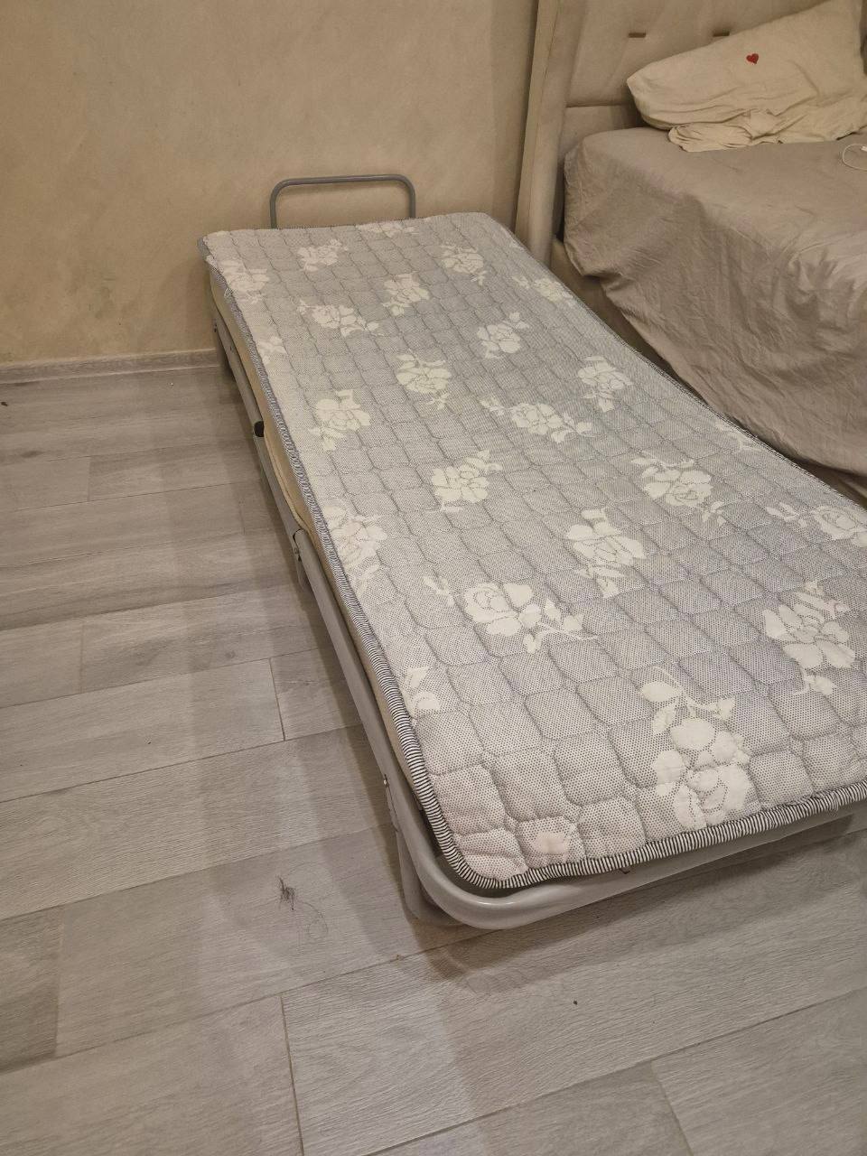 Раскладная кровать 80x190 см