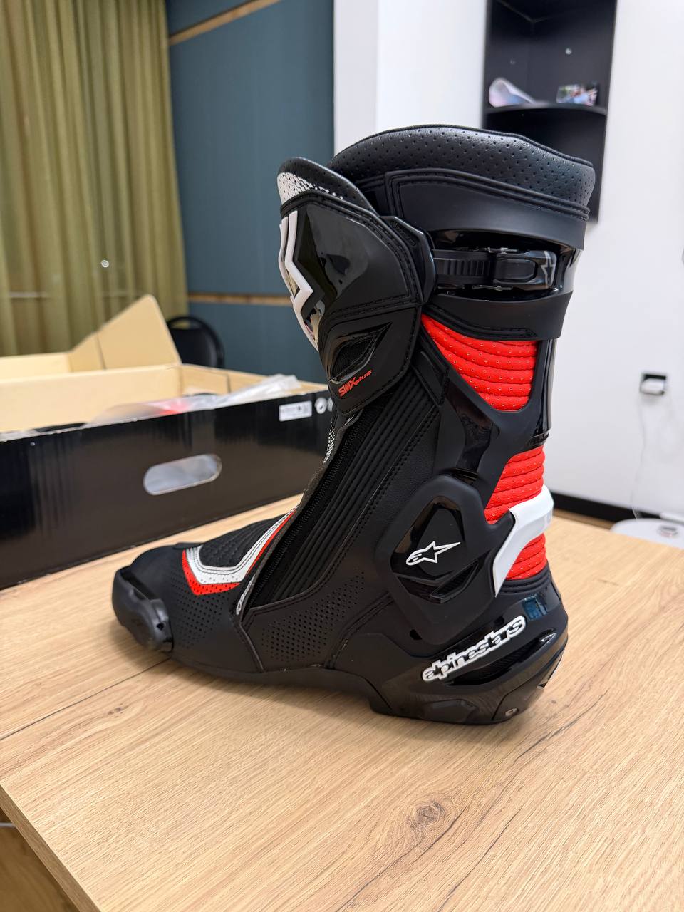 Мотоботы Alpinestars SMX Plus v2 Vented Boots, 46 EU