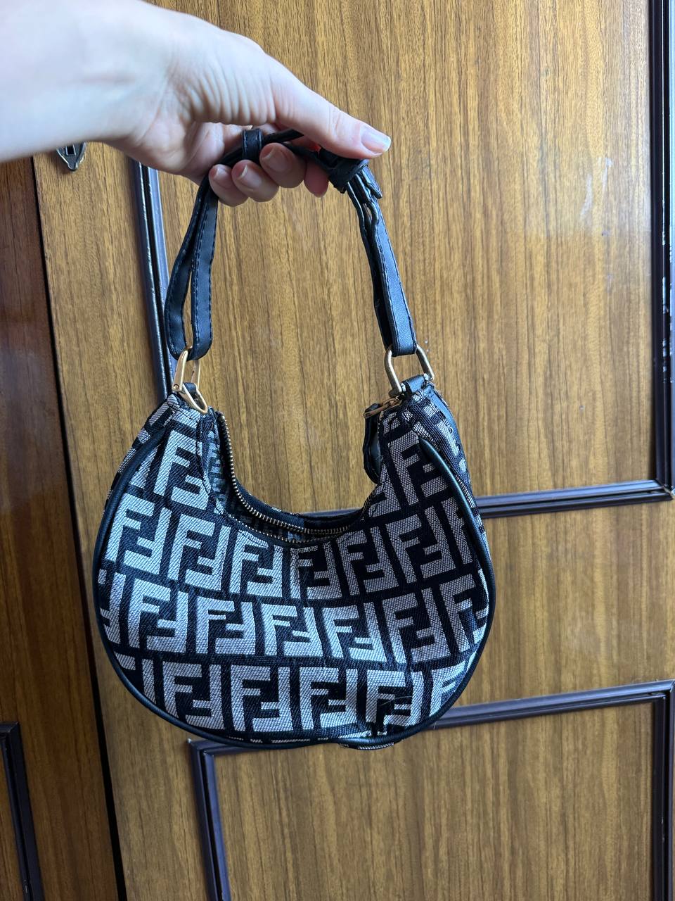 Сумочка Fendi