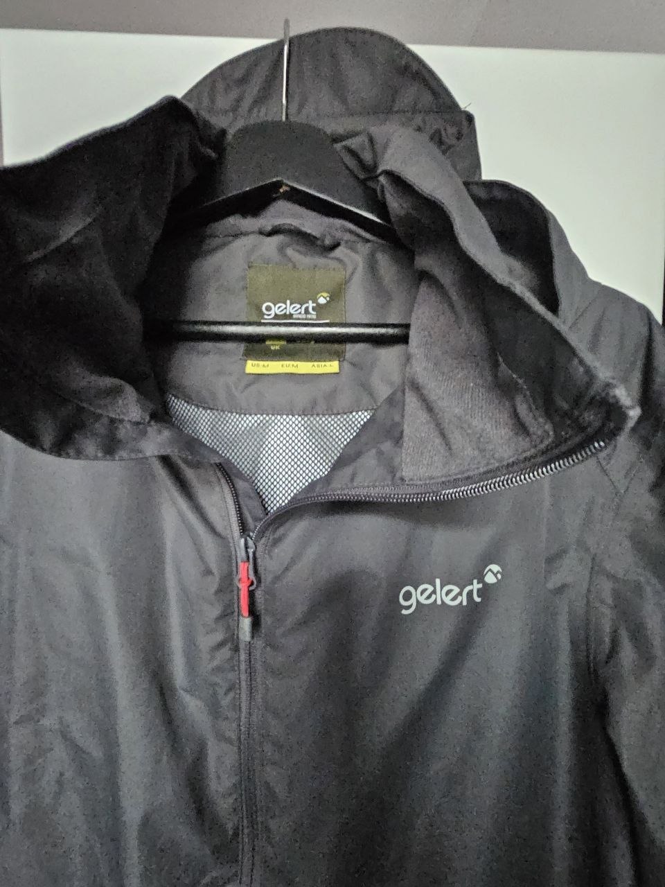 Ветровка Gelert размер M
