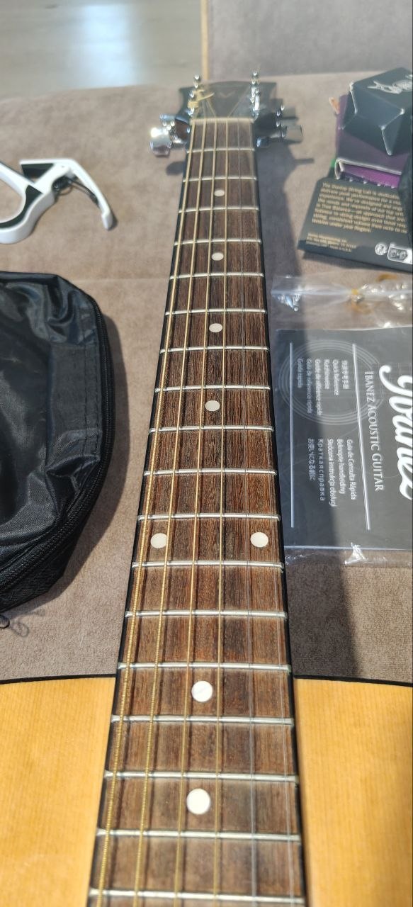 Акустическая гитара Ibanez V50NJP-NT с чехлом и аксессуарами