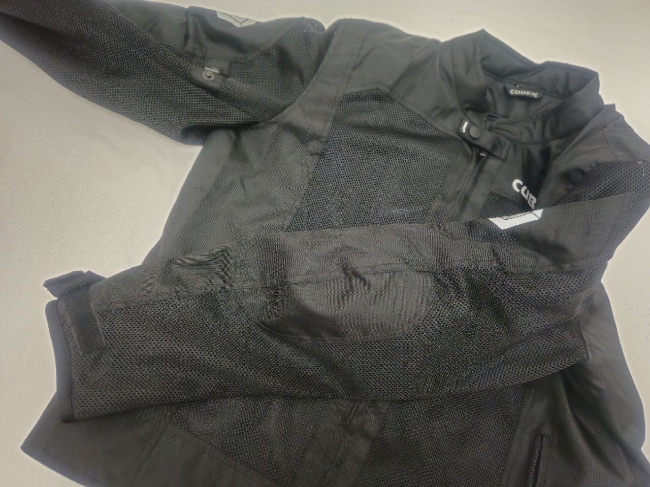Мотоциклетная куртка Cordura с защитой уровня 2 (спина, локти)