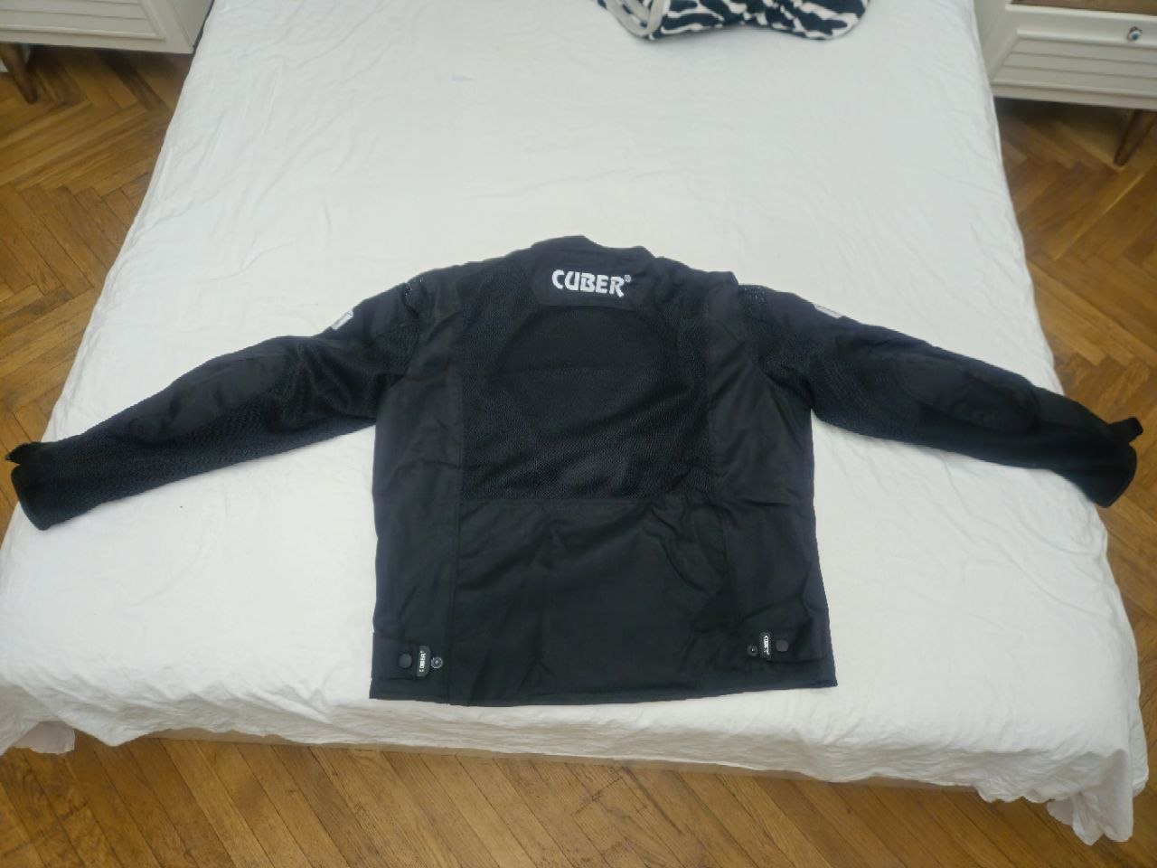 Мотоциклетная куртка Cordura с защитой уровня 2 (спина, локти)