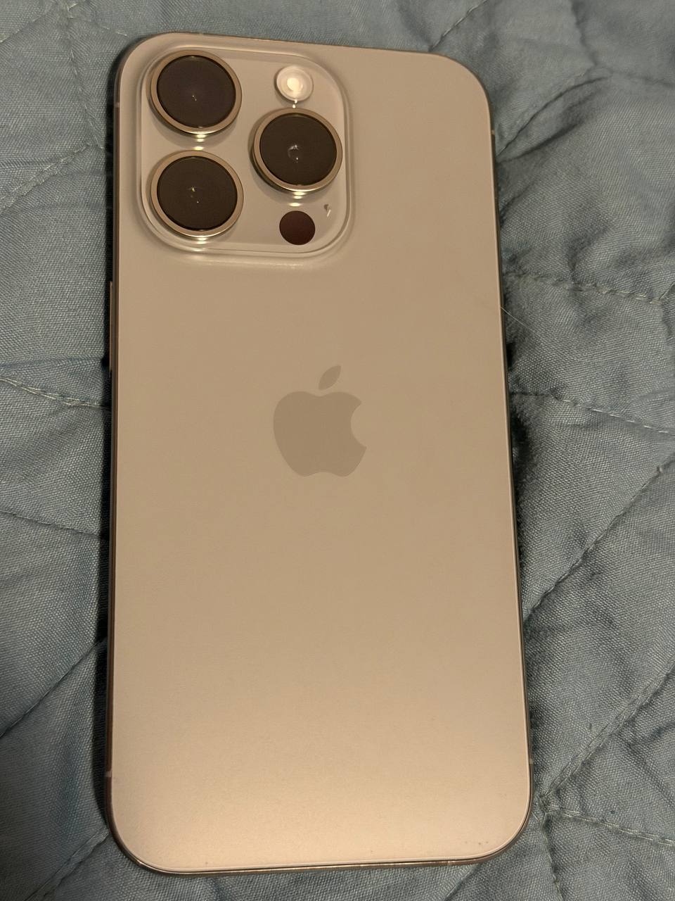 iPhone 13 128GB (Starlight)