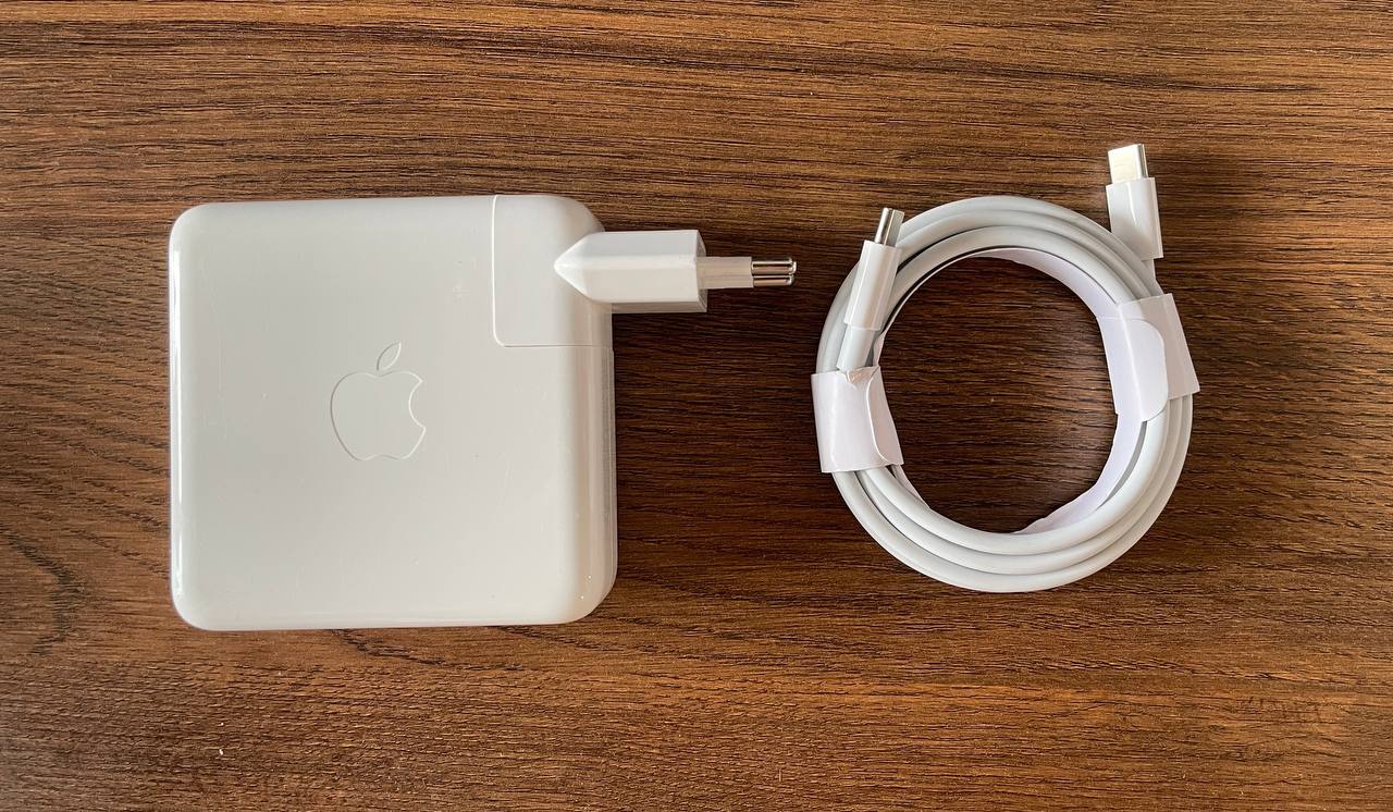 Оригинальный зарядный блок Apple 87W + кабель USB-C 2м