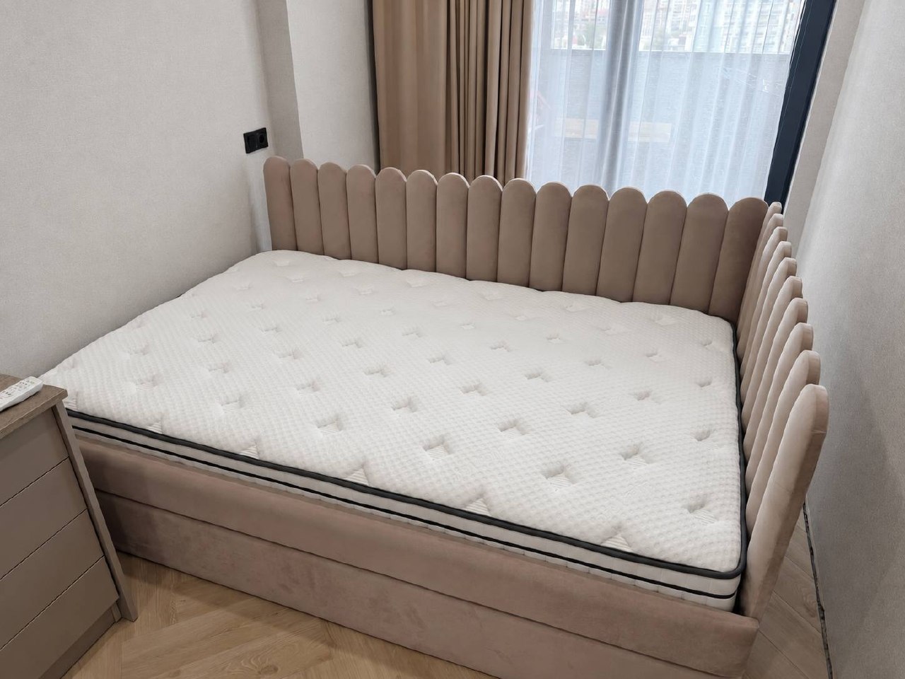 Кровать-тахта 200×130 с подъёмным механизмом + матрас Sleep & Bed Aloevera