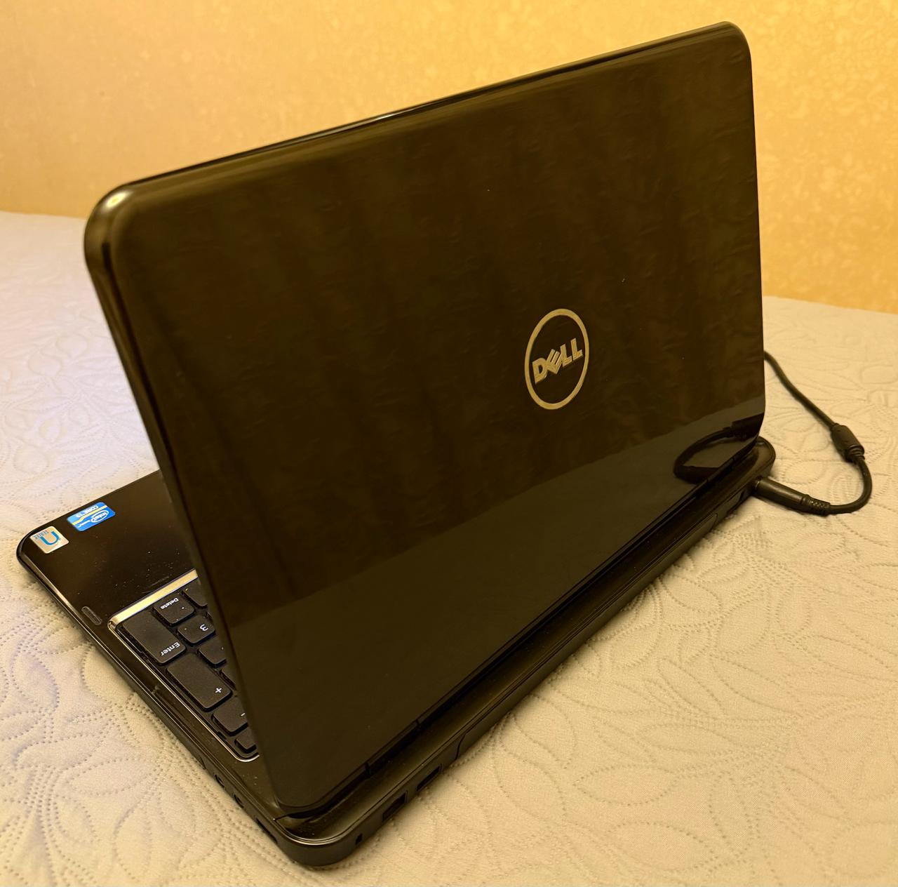 Ноутбук Dell Inspiron N5110 (Core i3, 8GB RAM, 320GB HDD)